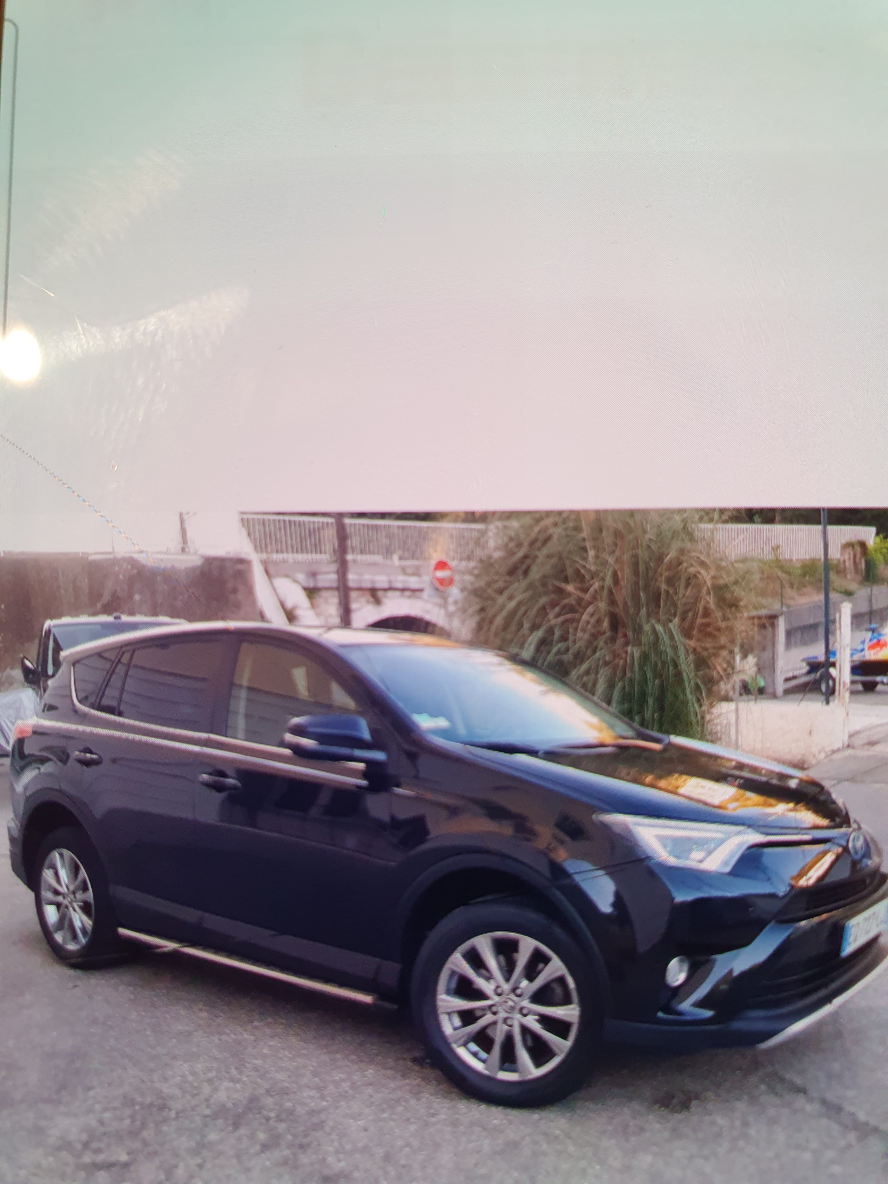 Toyota RAV 4 Hybride, 2017, Essence 98 / Électrique (hybride), automatique