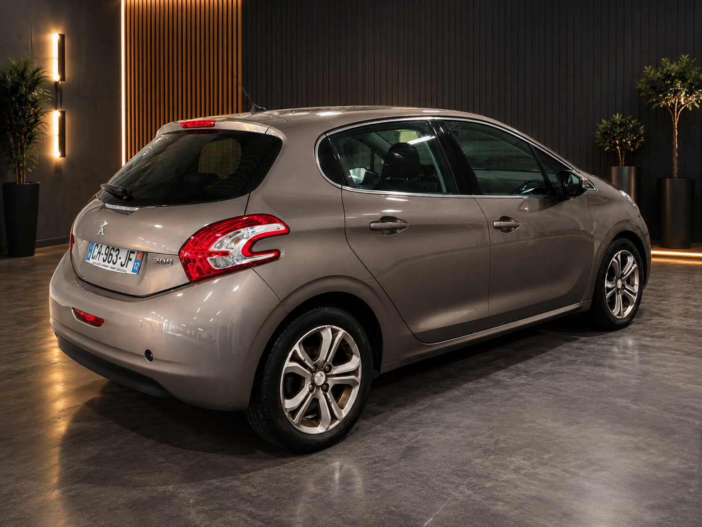 Peugeot 208 avec GPS