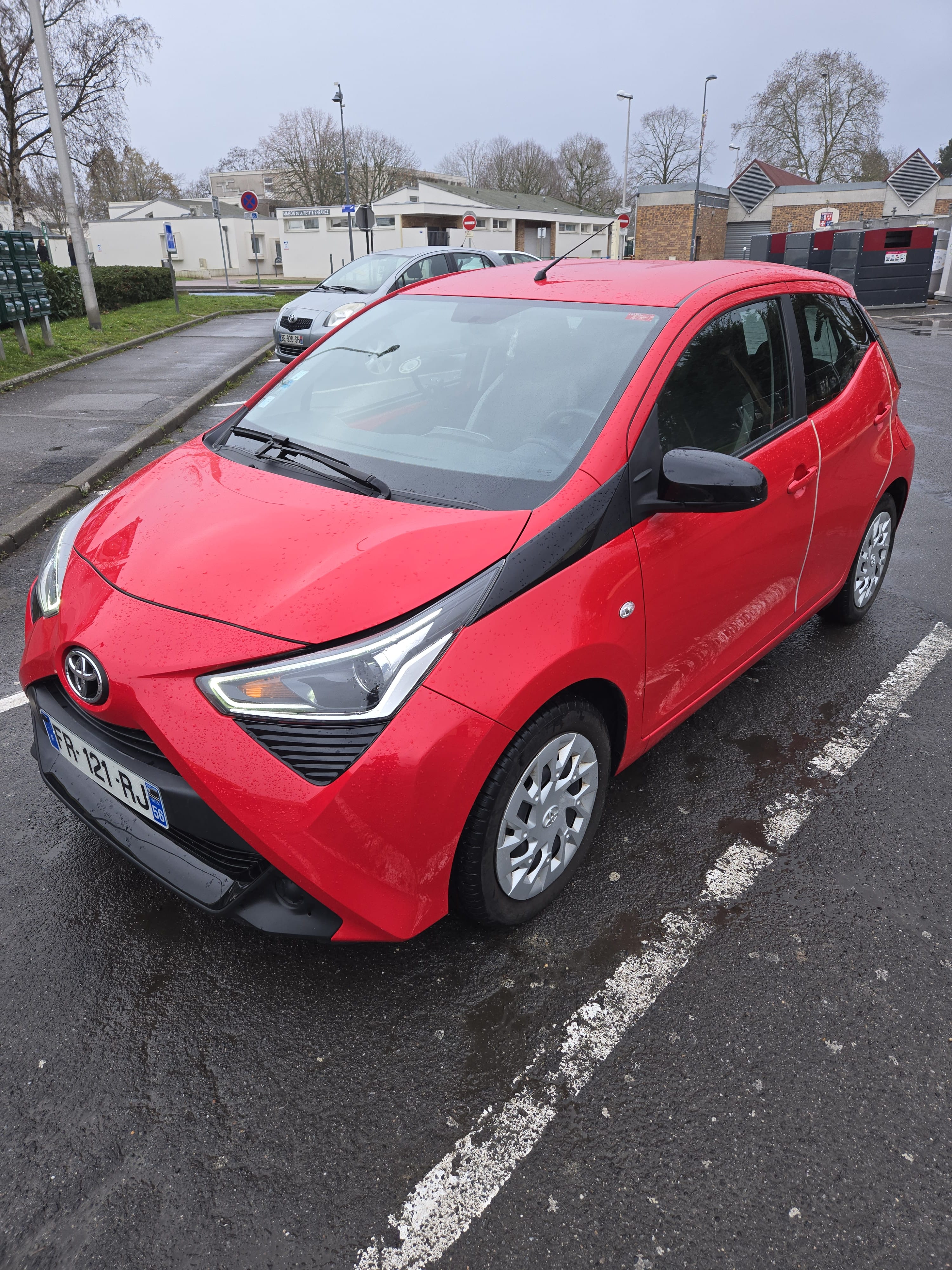 Toyota Aygo, 2020, Essence 95, automatique