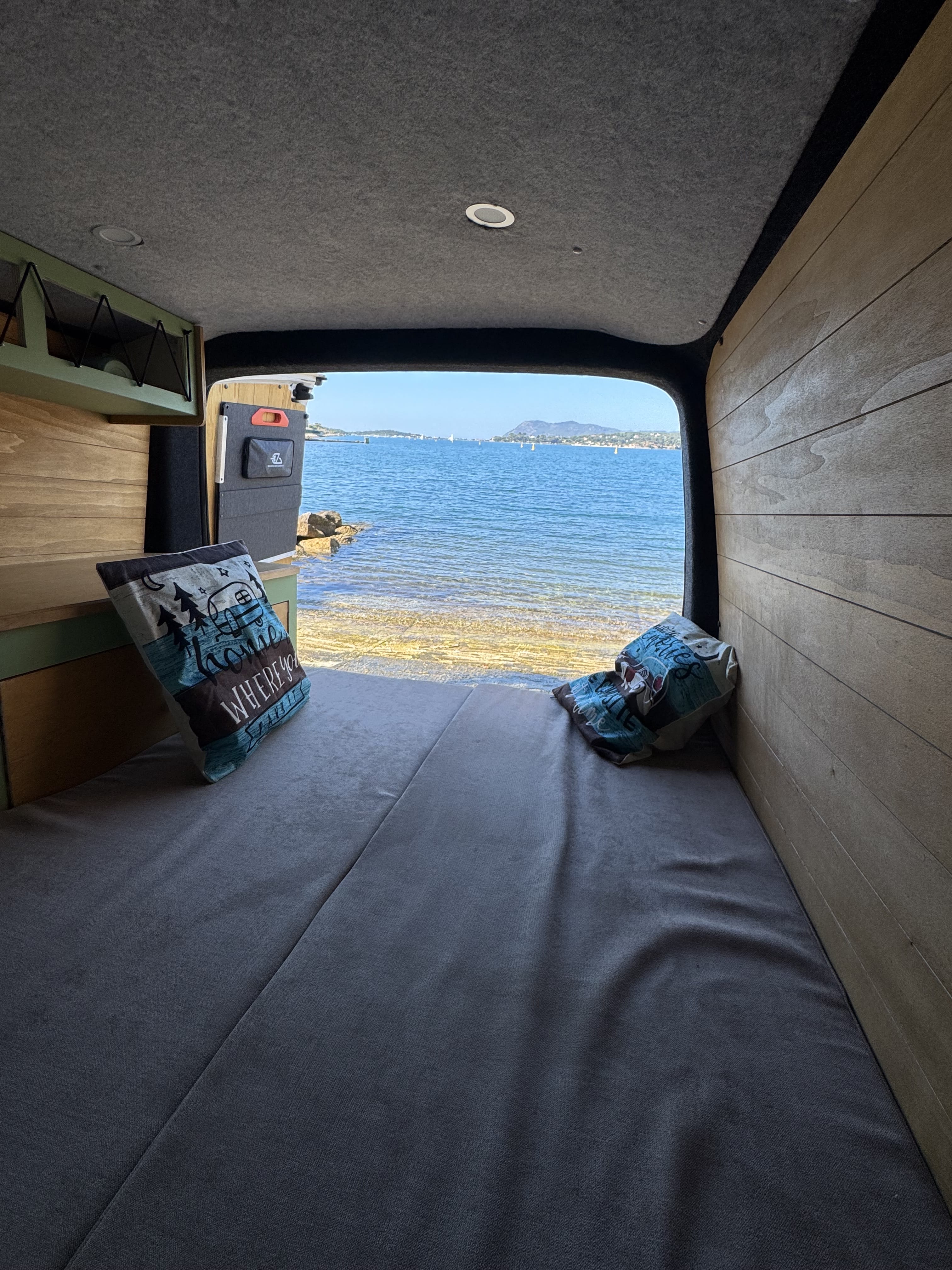 Volkswagen Transporter Camper