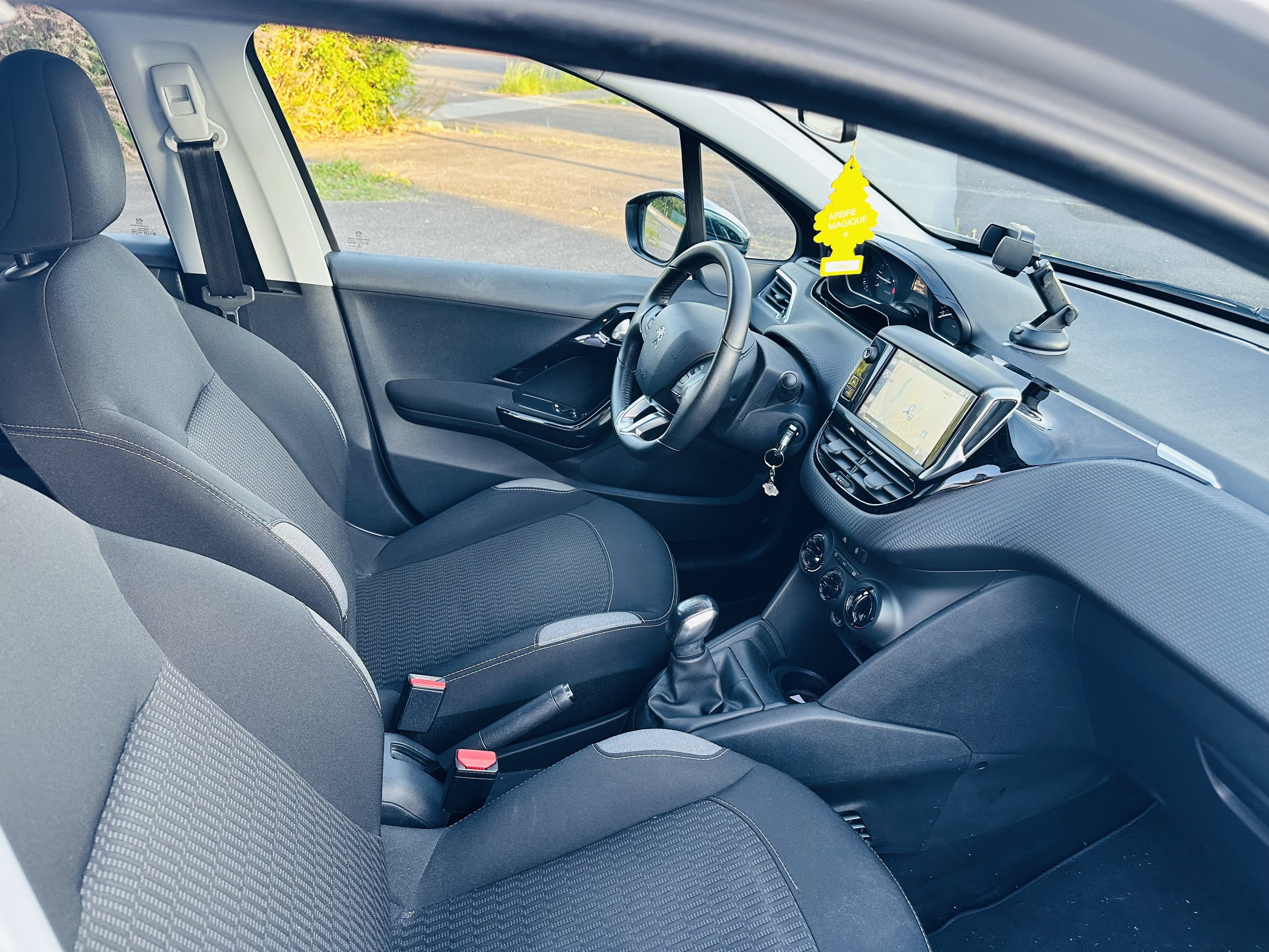 Peugeot 208 avec Audio Bluetooth