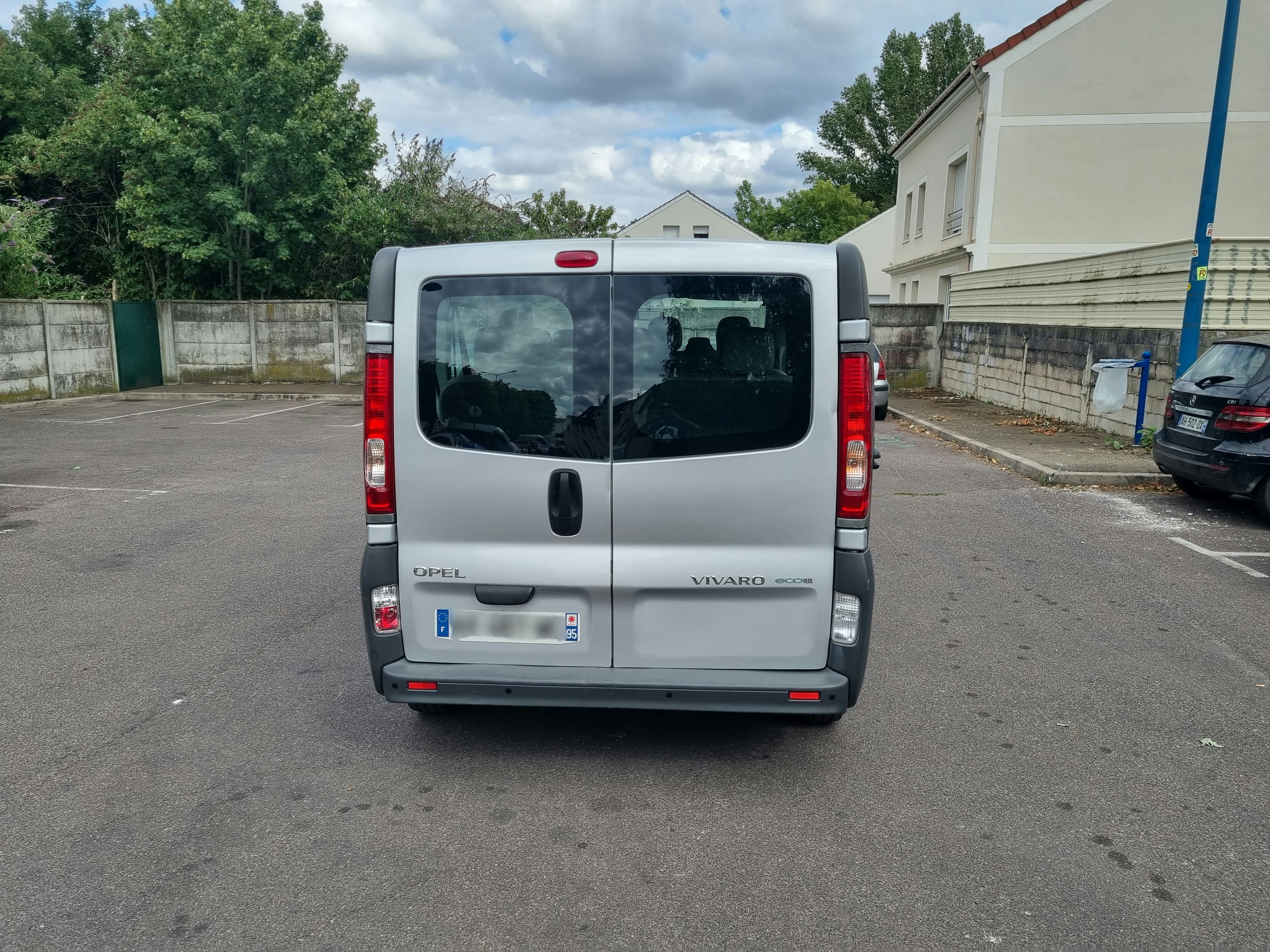 Opel Vivaro Combi avec Régulateur de vitesse