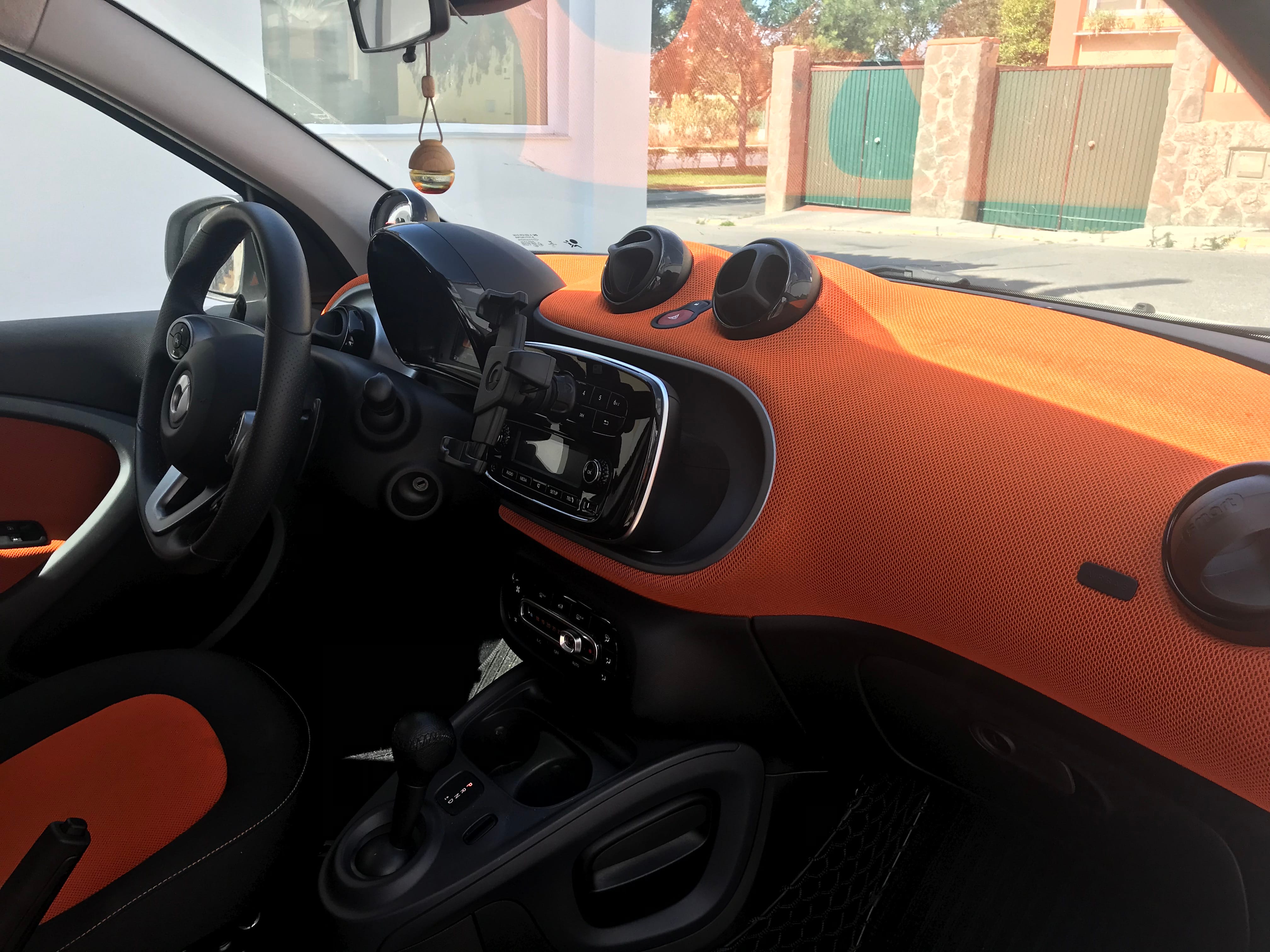 Smart Forfour con Audio Bluetooth
