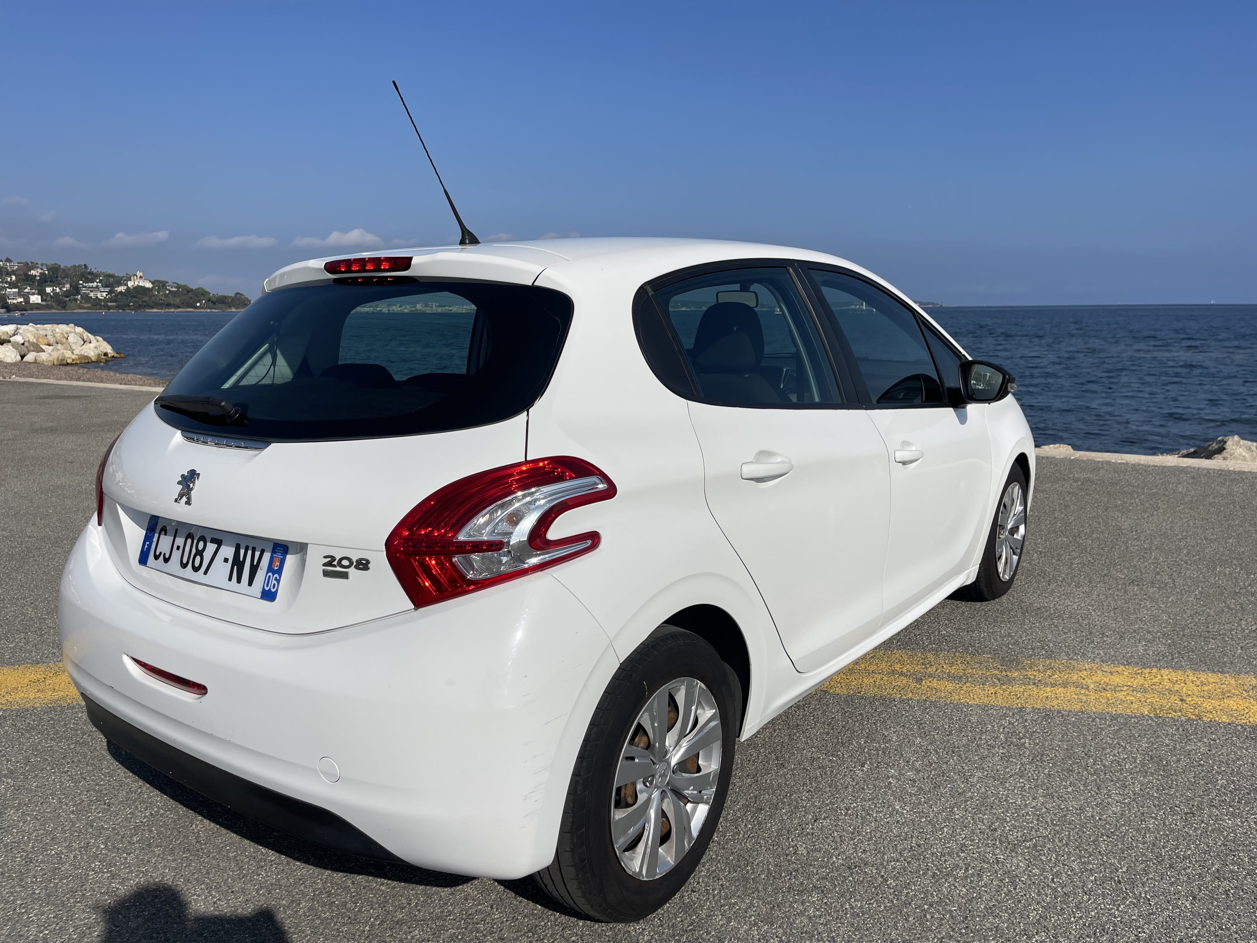 Peugeot 208 avec Régulateur de vitesse