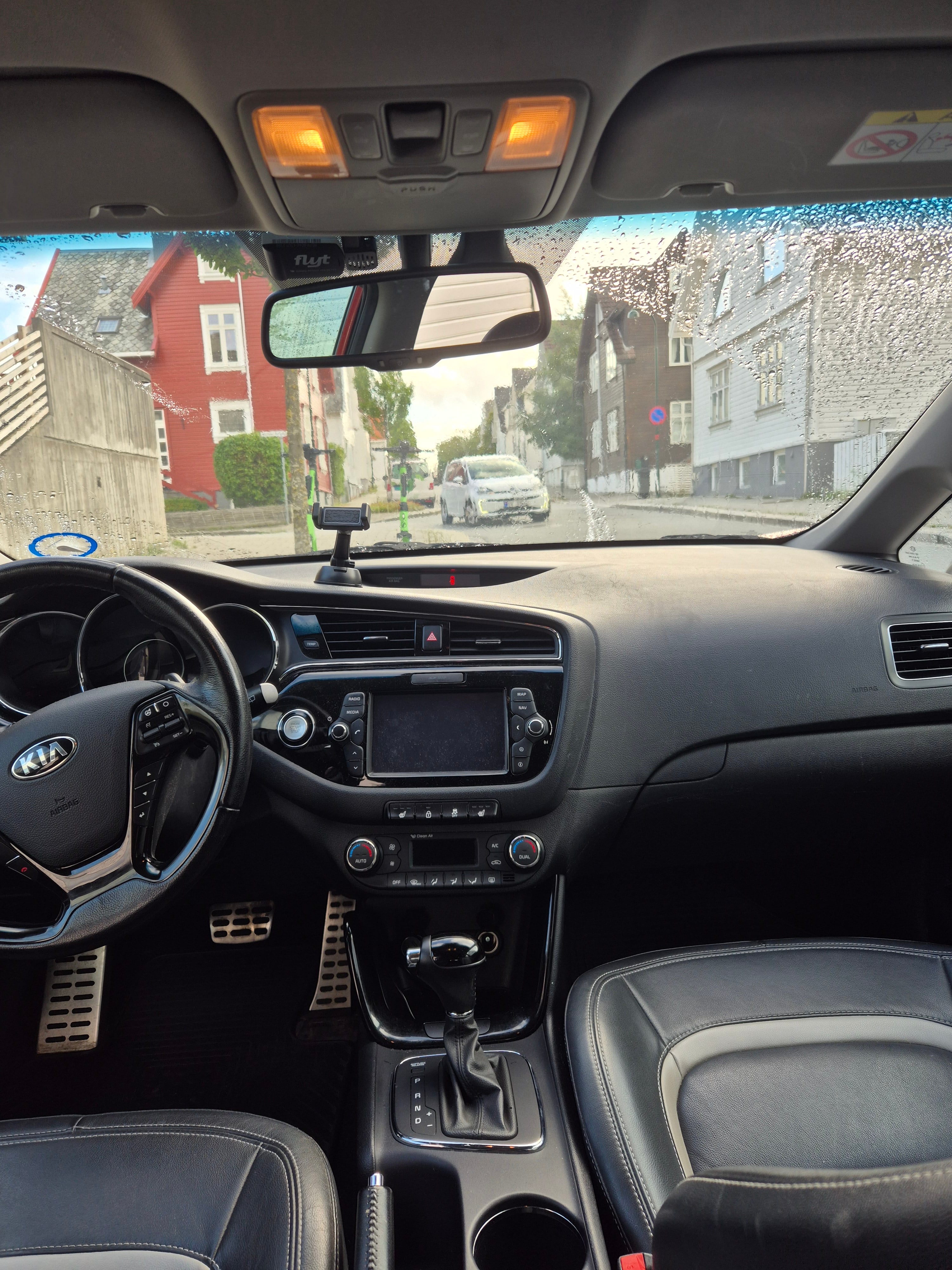 Kia Cee'd 1.6 stv. with GPS