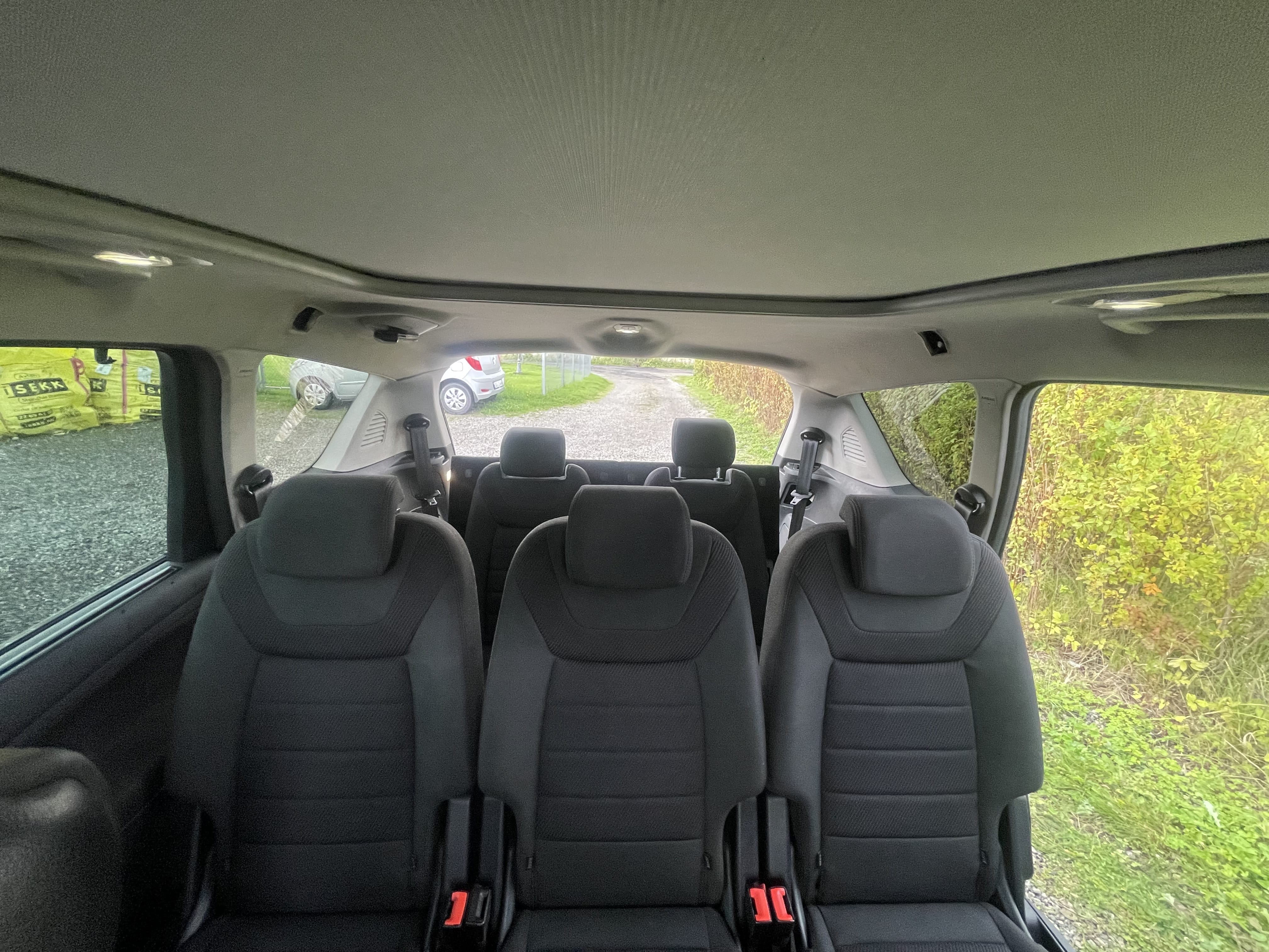 Ford S-Max med Lydinngang