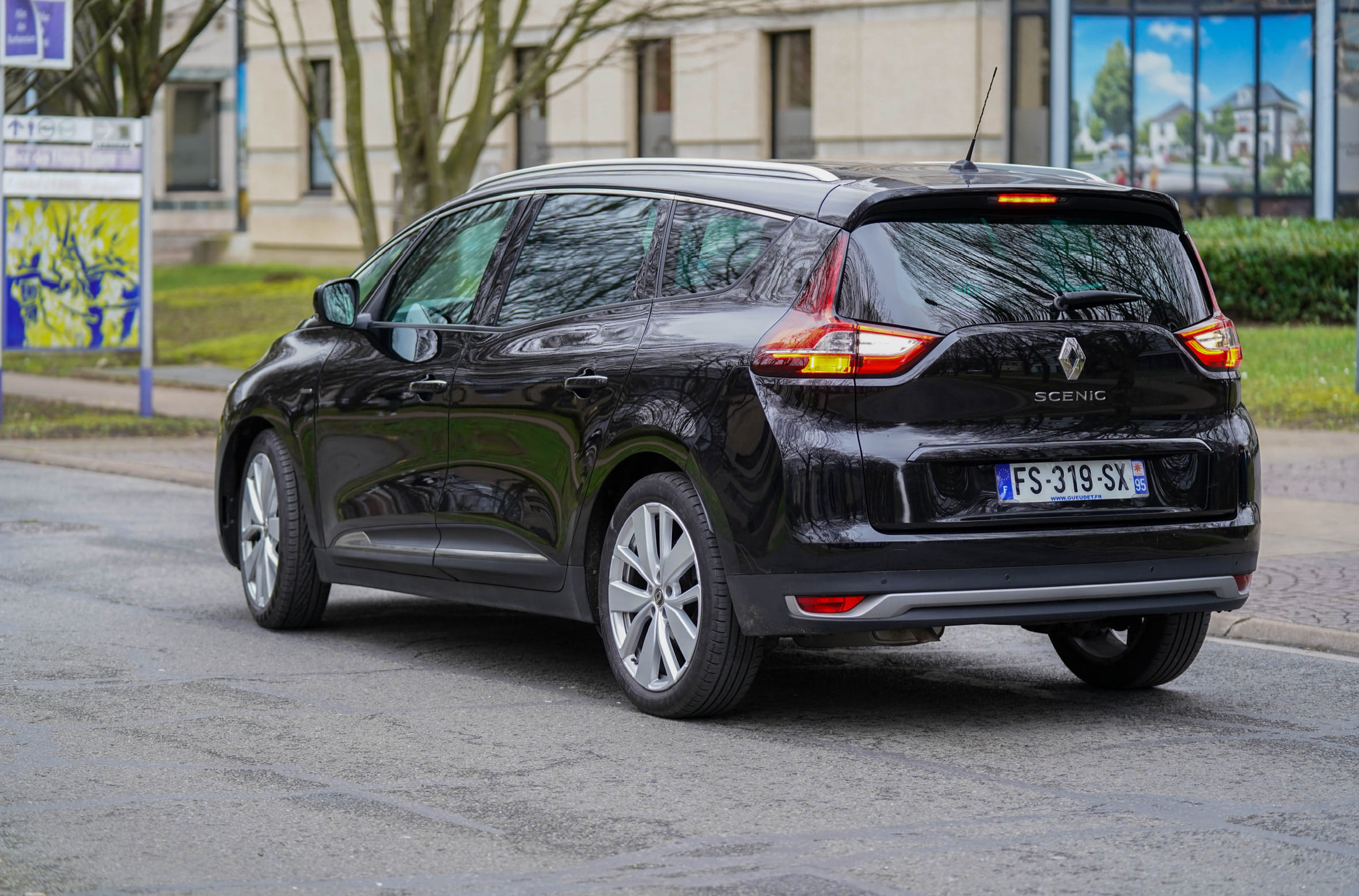Renault Grand Scenic avec GPS