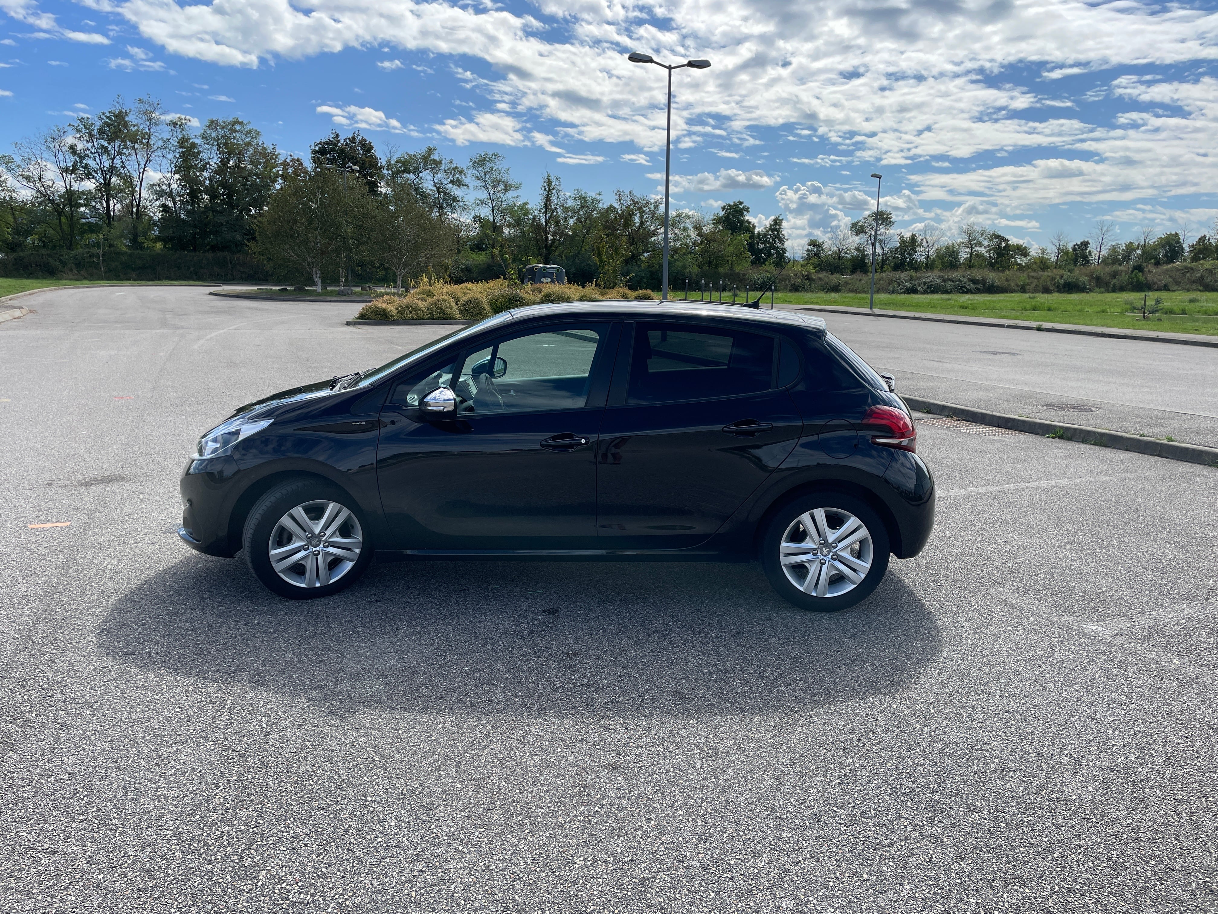 Peugeot 208 avec Climatisation