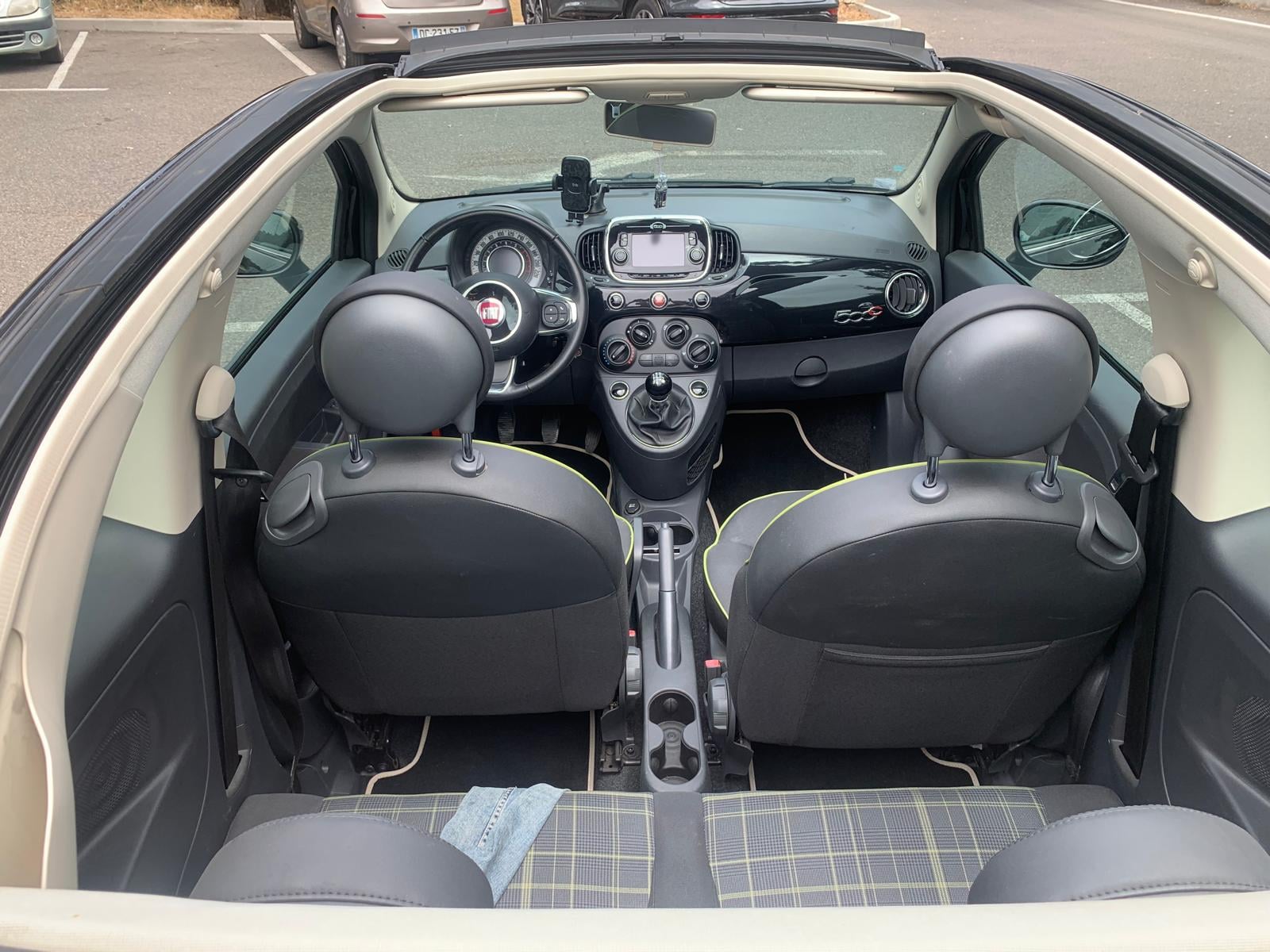 Fiat 500 C avec Port USB