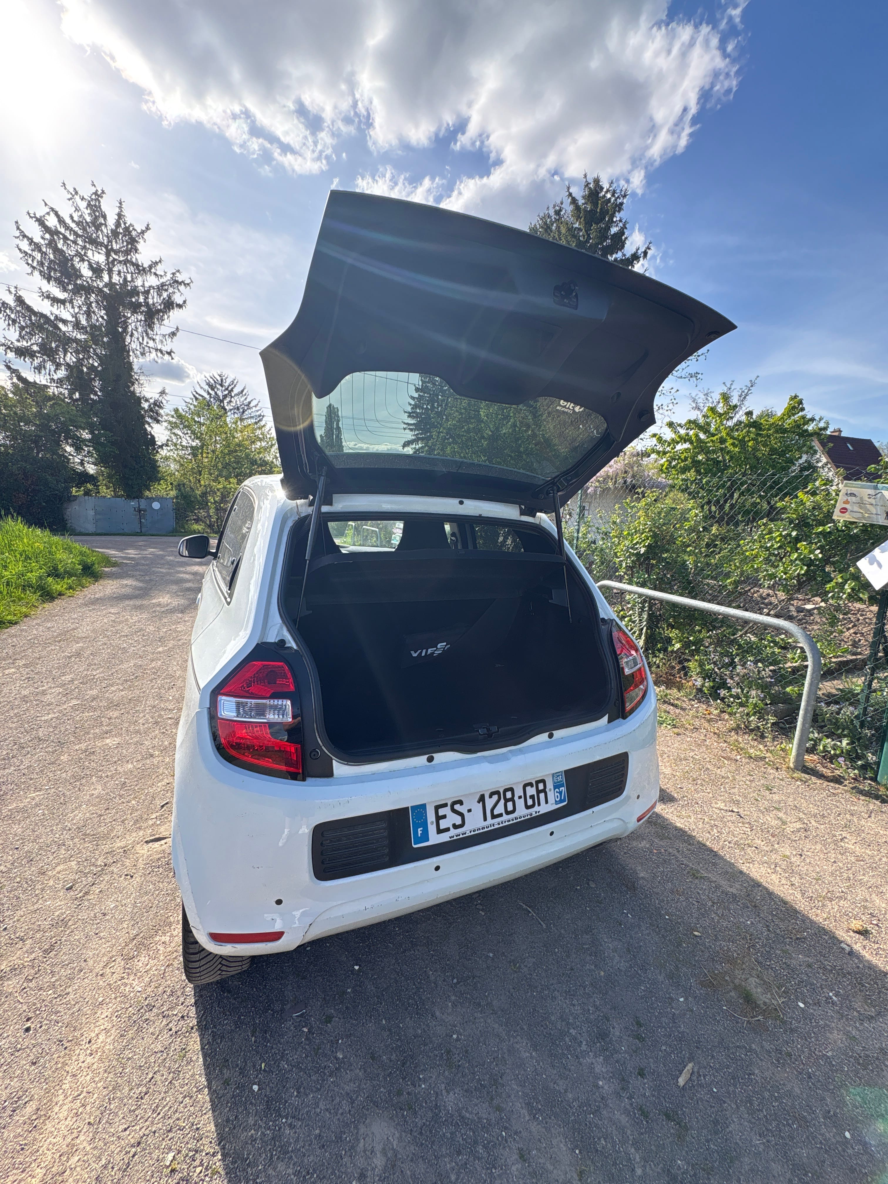 Renault Twingo III avec Port USB