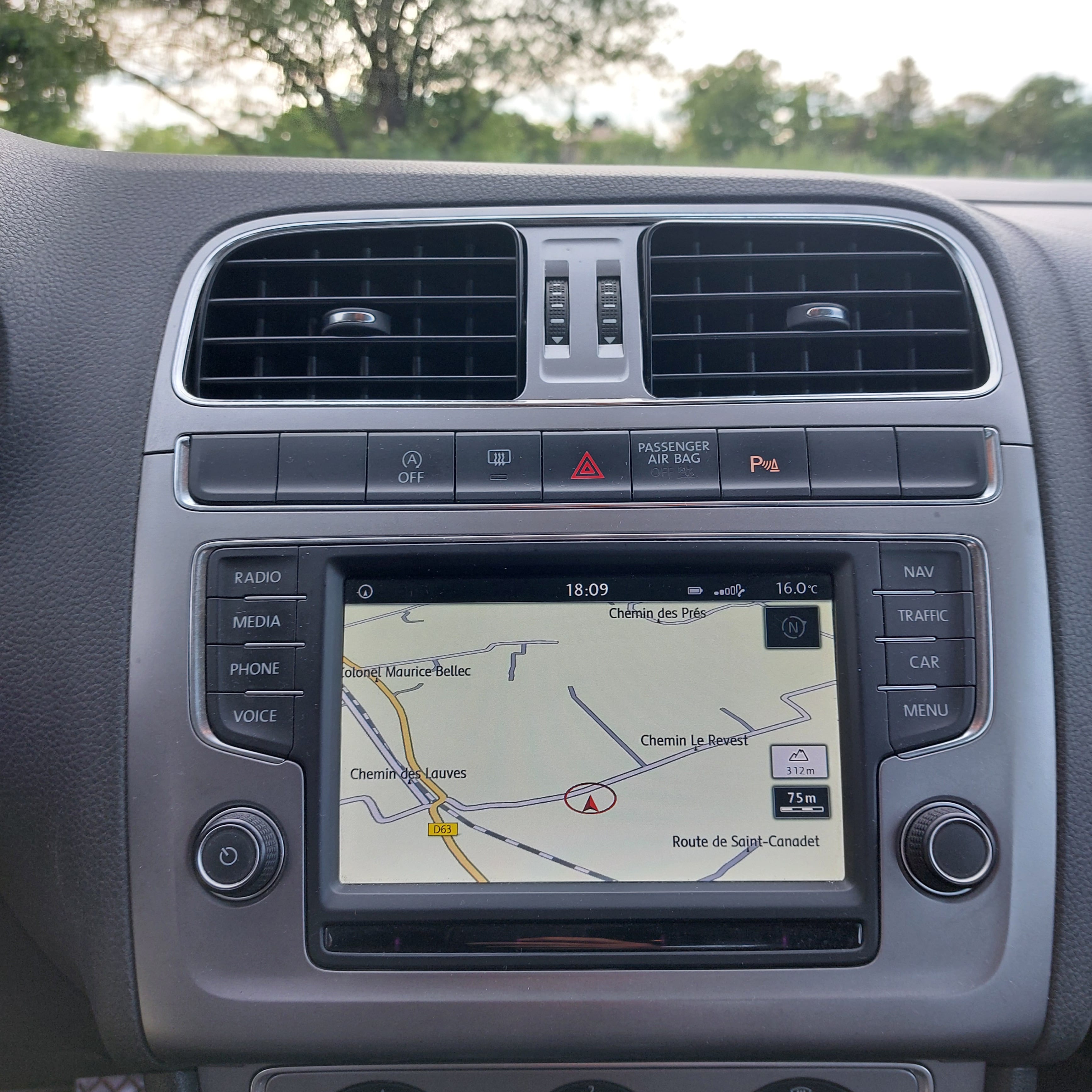 Volkswagen Polo 1.4 tdi avec GPS