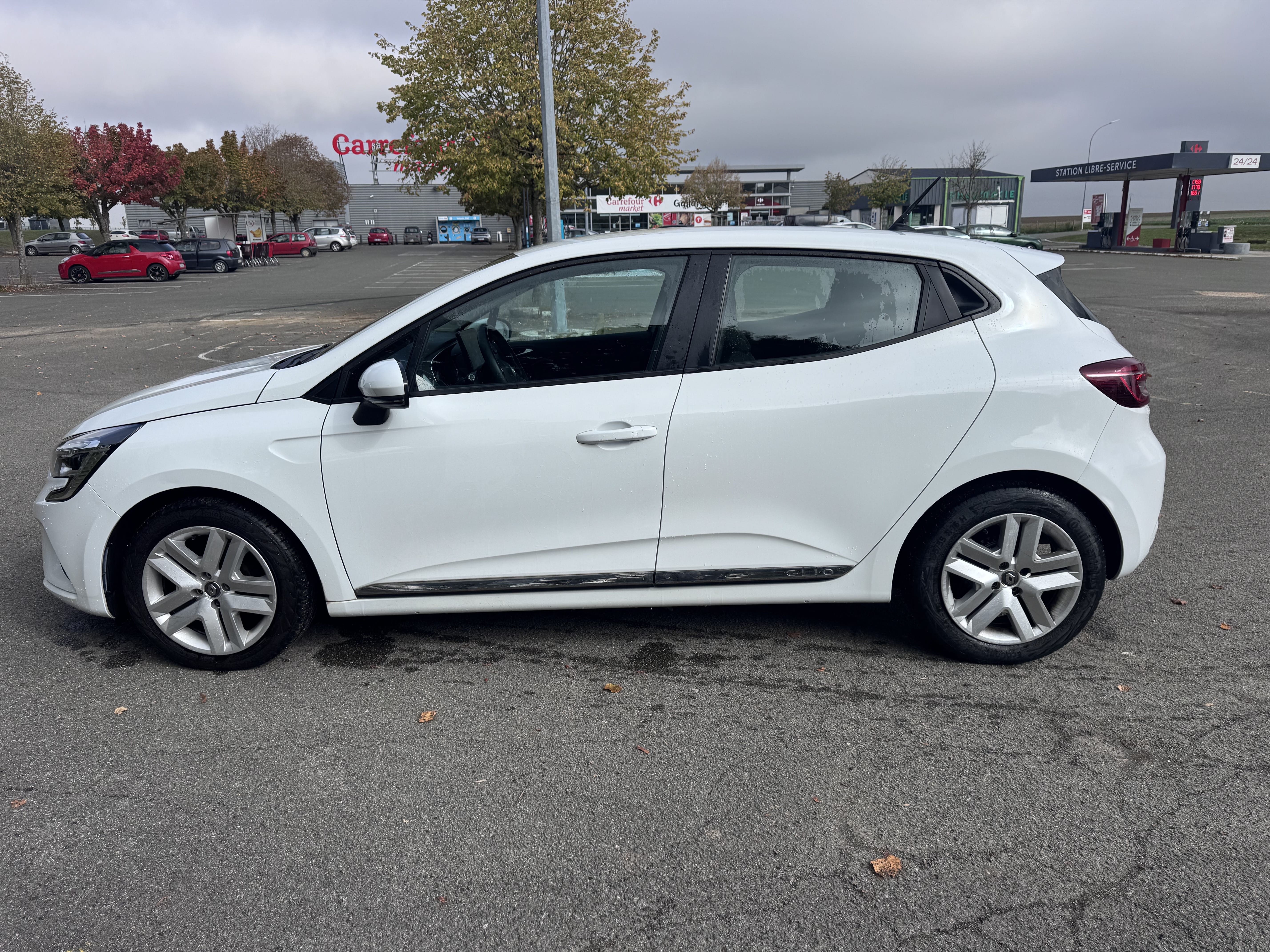 Renault Clio avec Climatisation