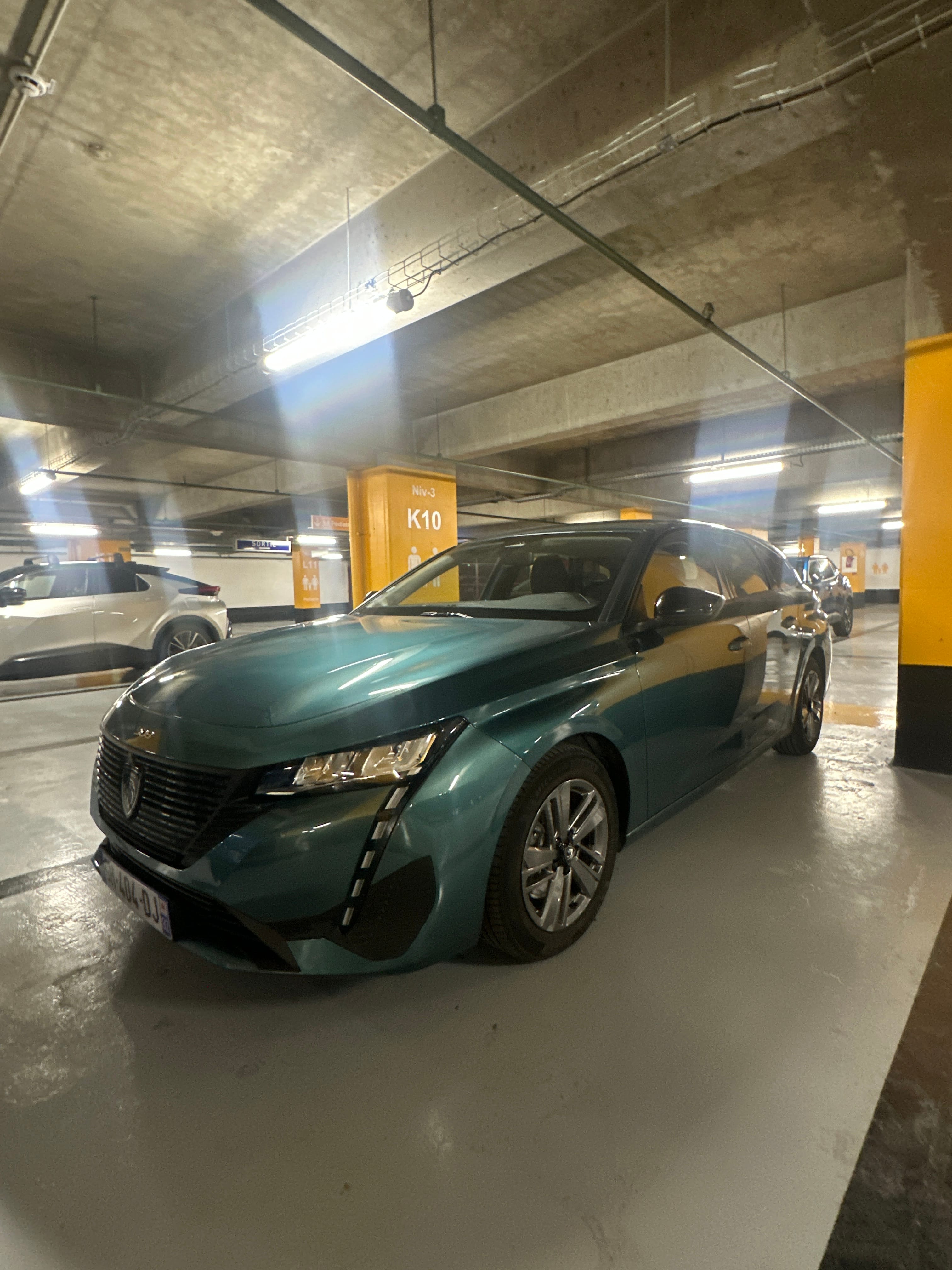 Peugeot 308 SW, 2022, Essence 95, automatique