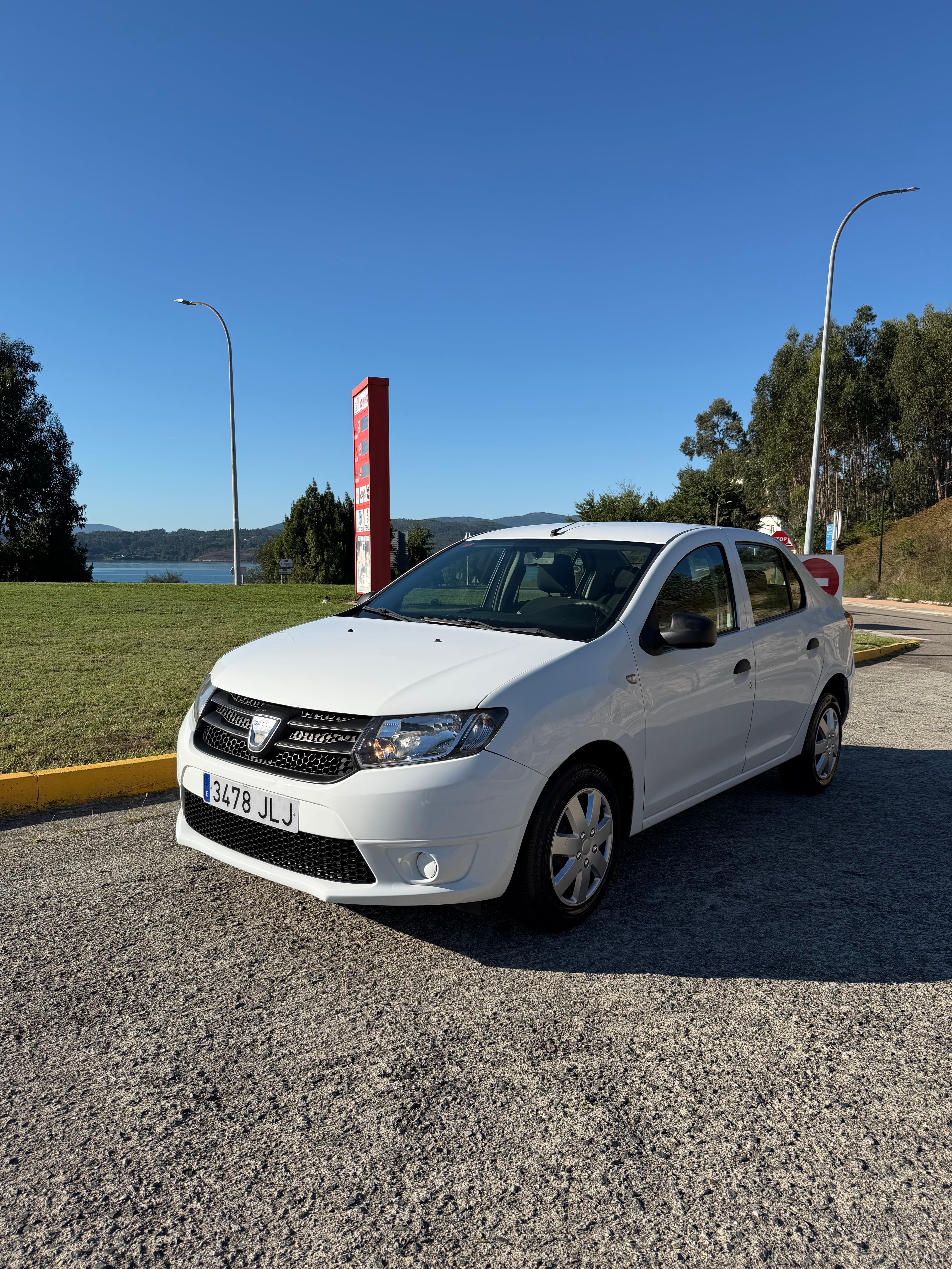 Dacia Logan, 2016, Gasolina 95