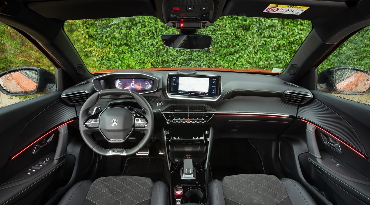 Peugeot 2008 avec GPS