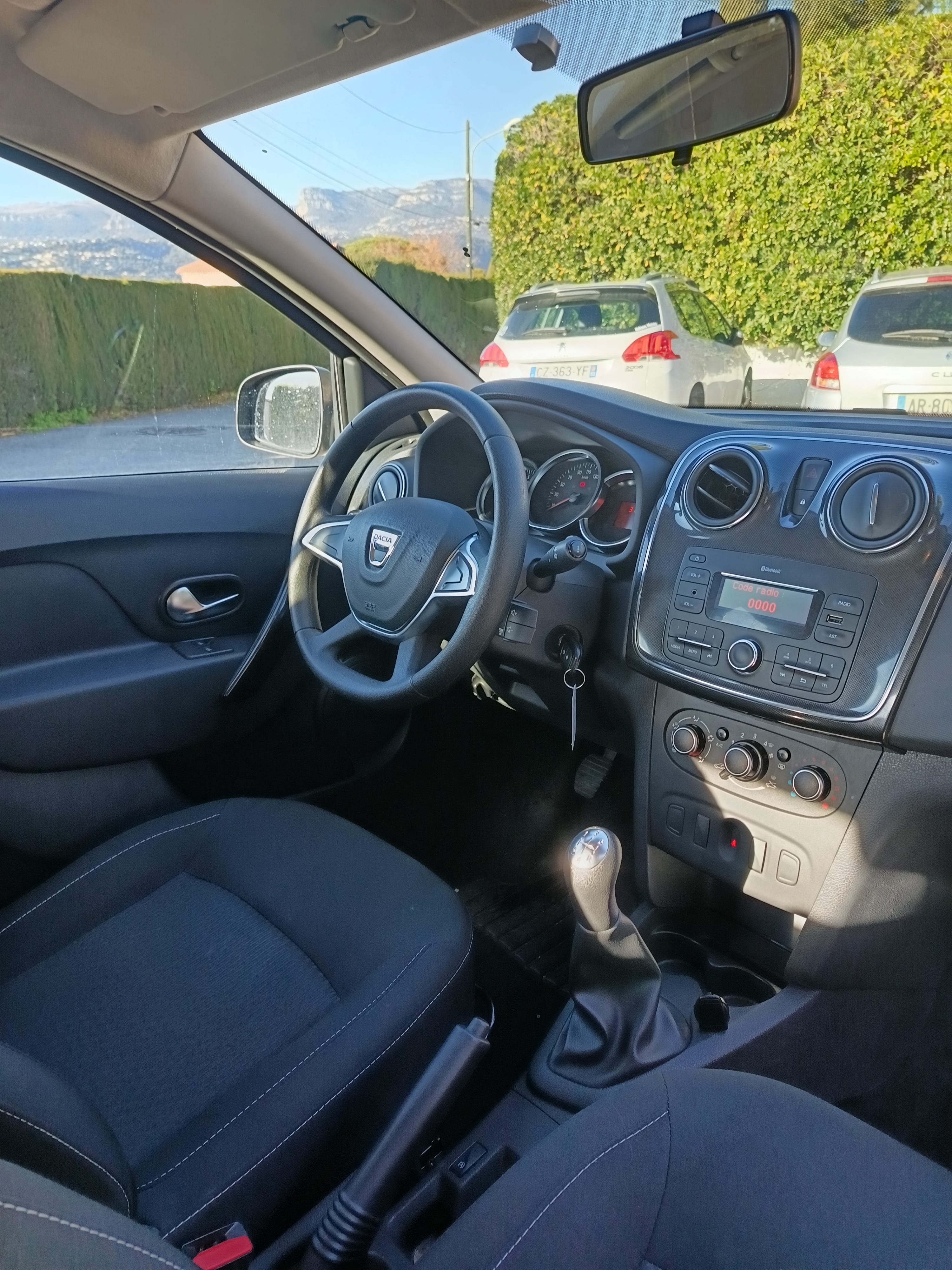 Dacia Sandero avec Entrée audio / iPod