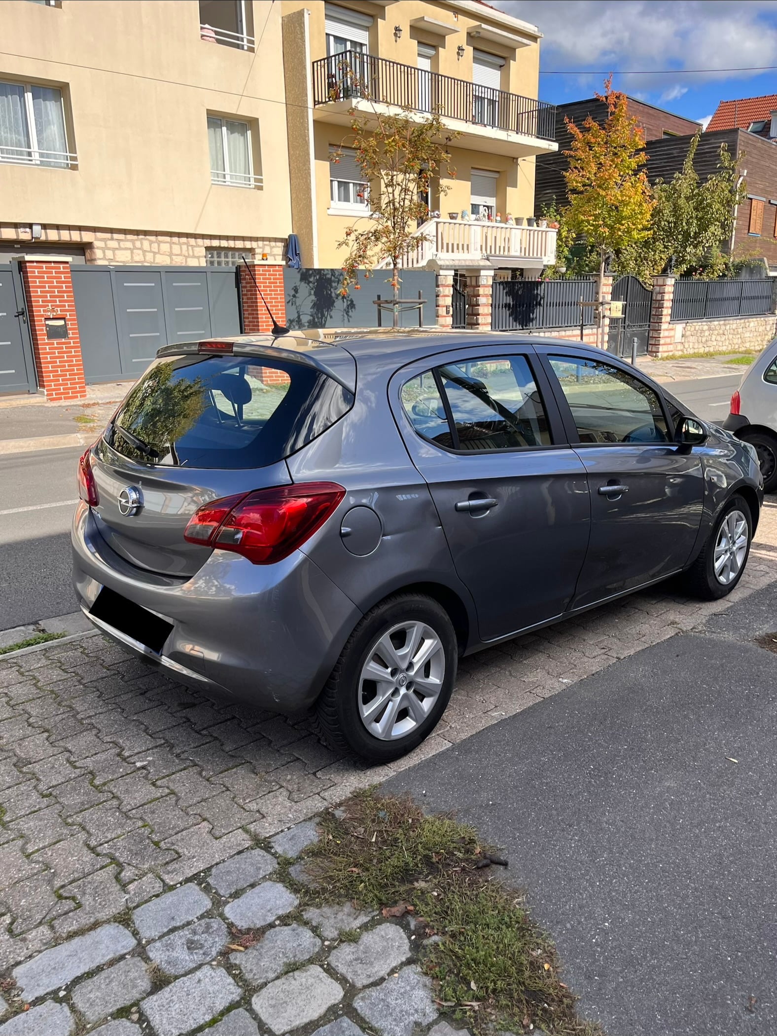 Opel Corsa 1.4 Twinport 90 ch avec Climatisation
