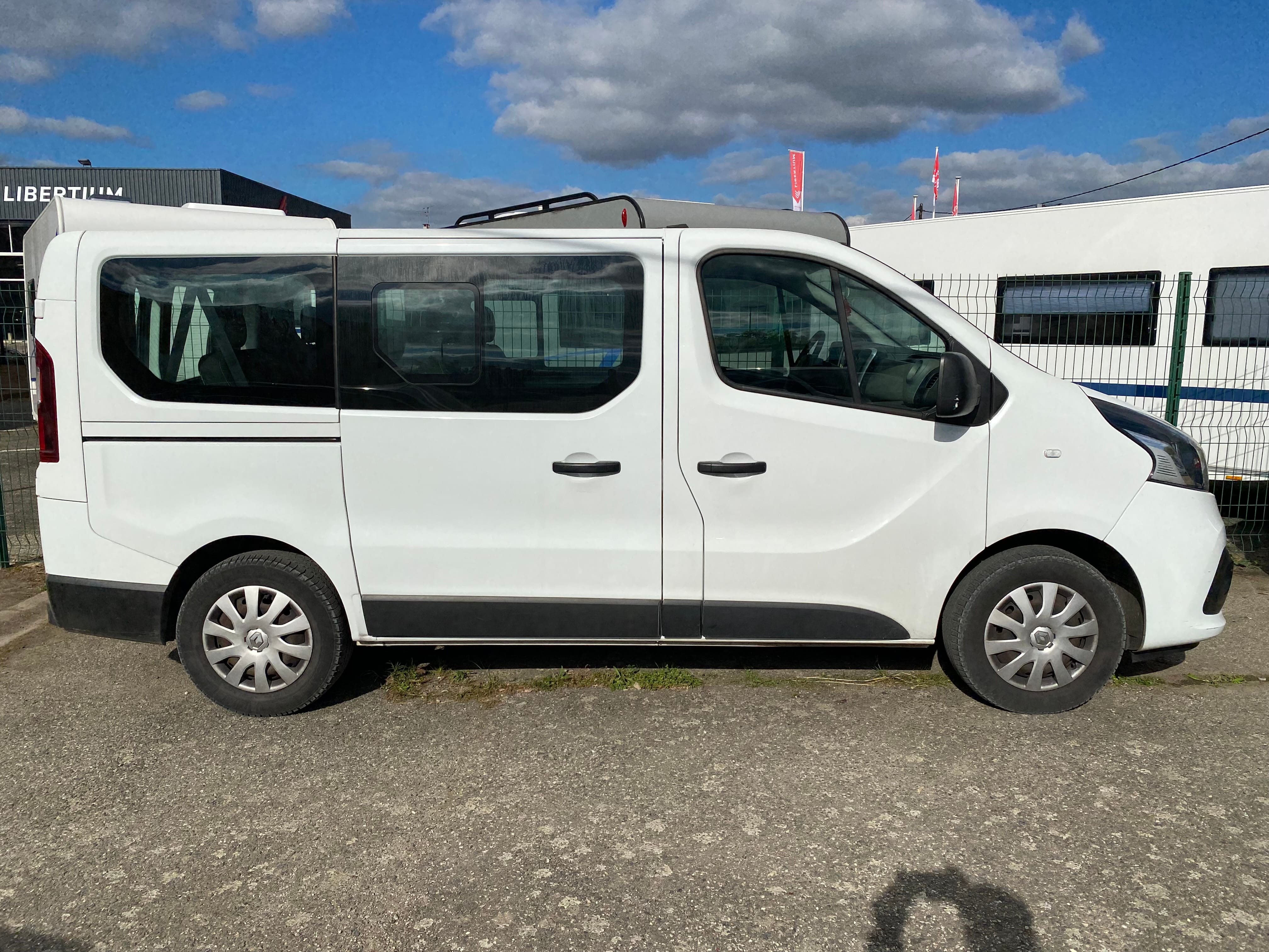 Renault Trafic Passenger, 2018, Diesel, 9 places et plus