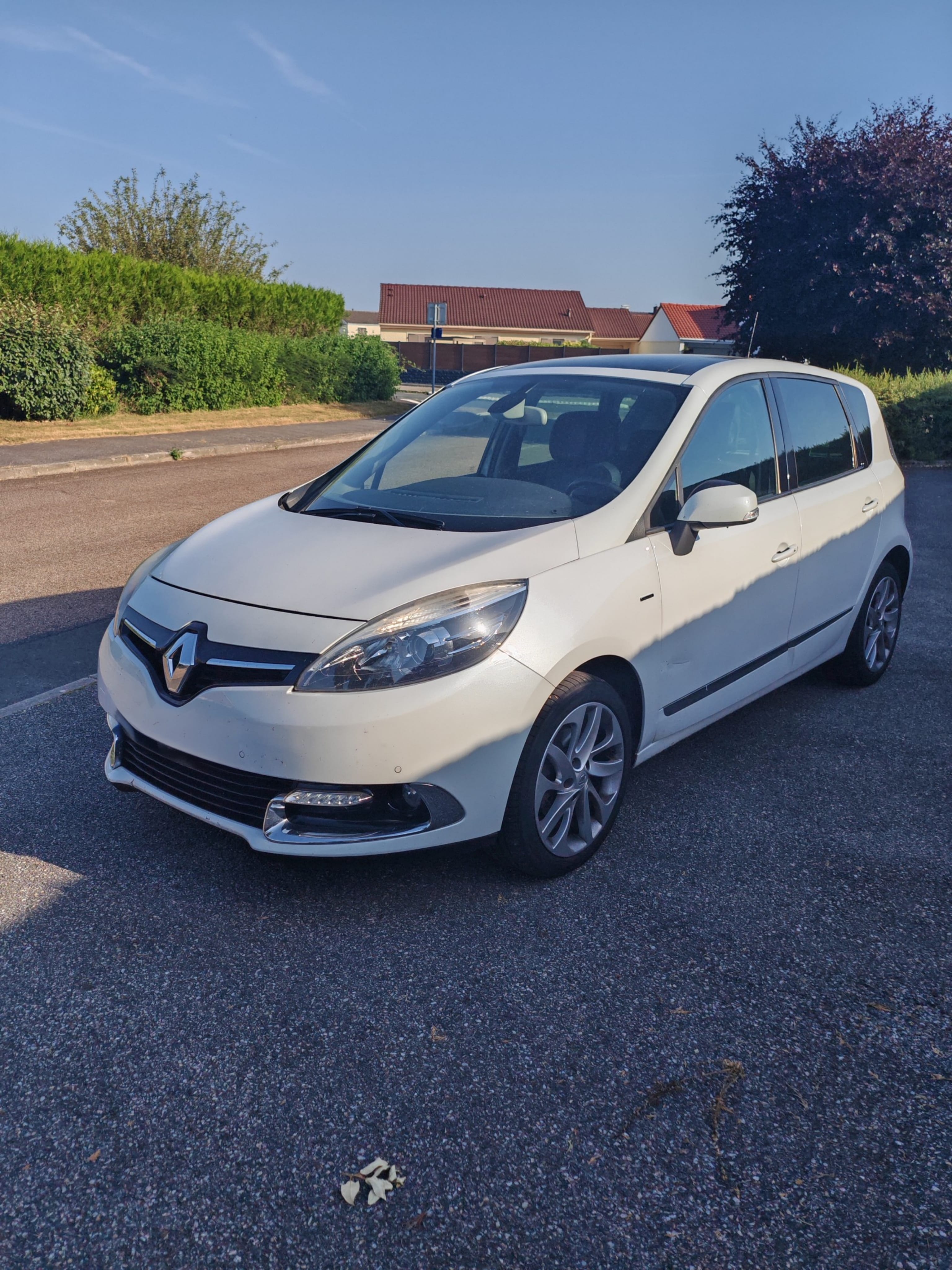 Renault Scenic avec Climatisation