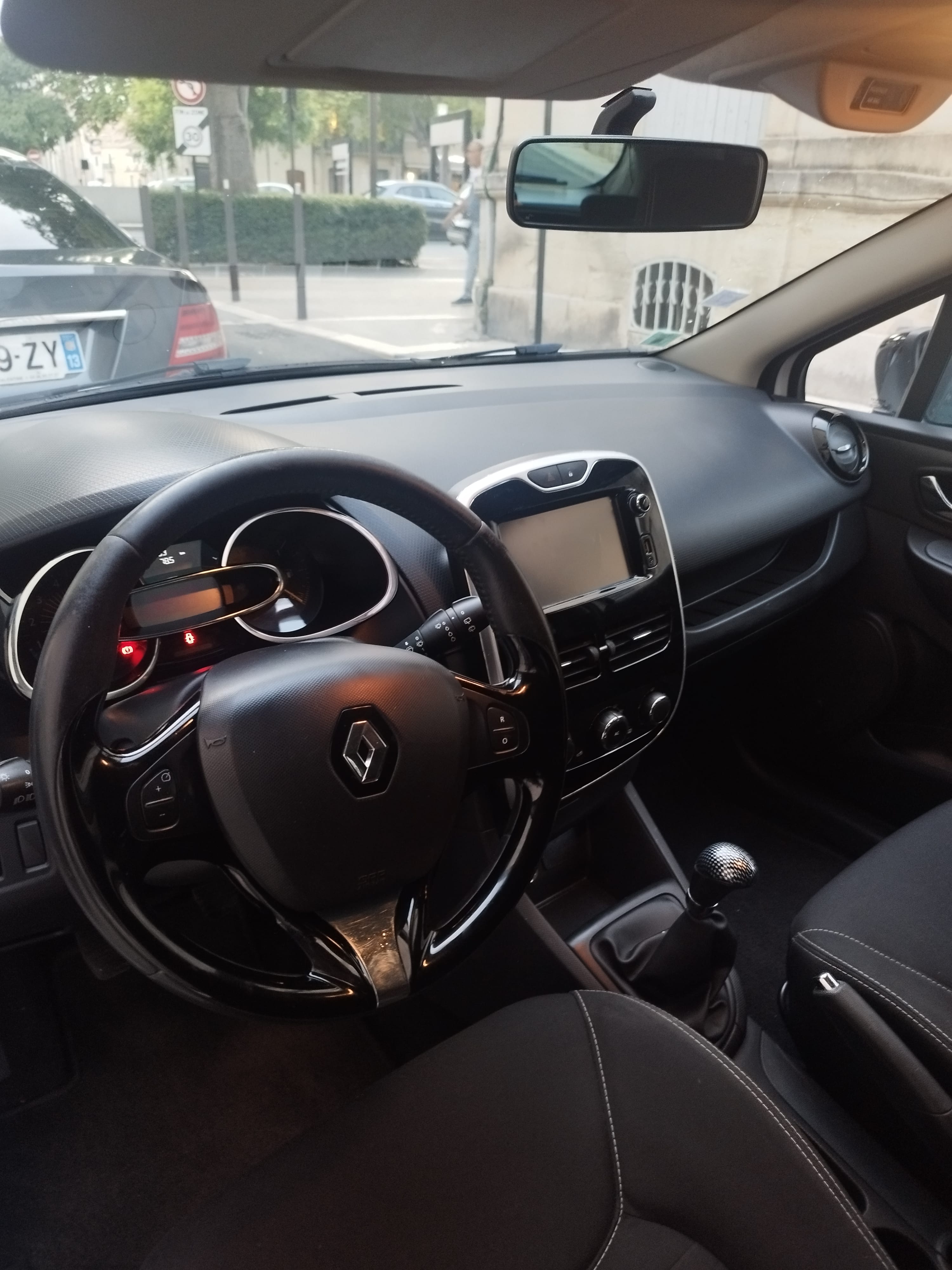 Renault Clio avec GPS