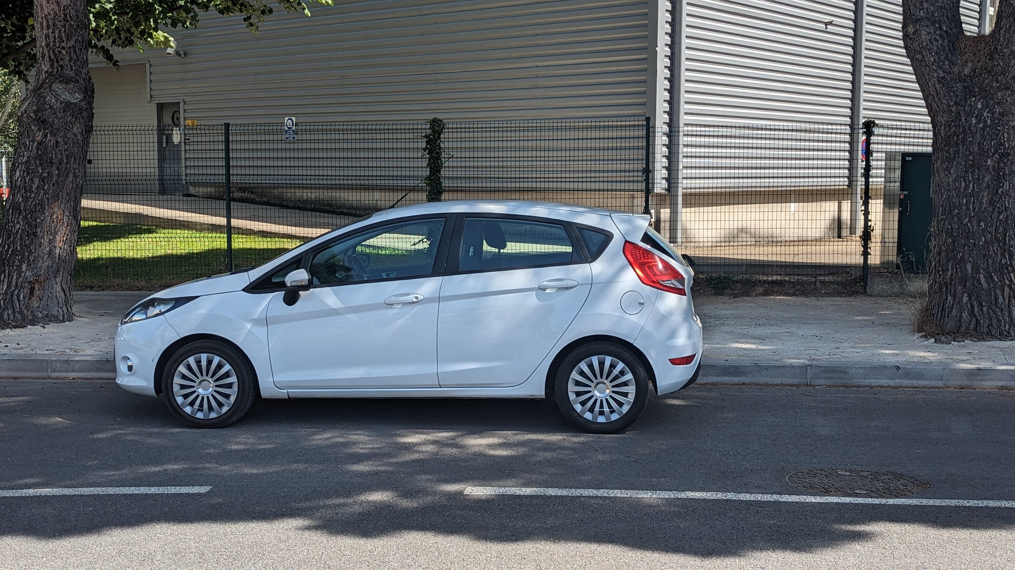Ford Fiesta with Air conditioning