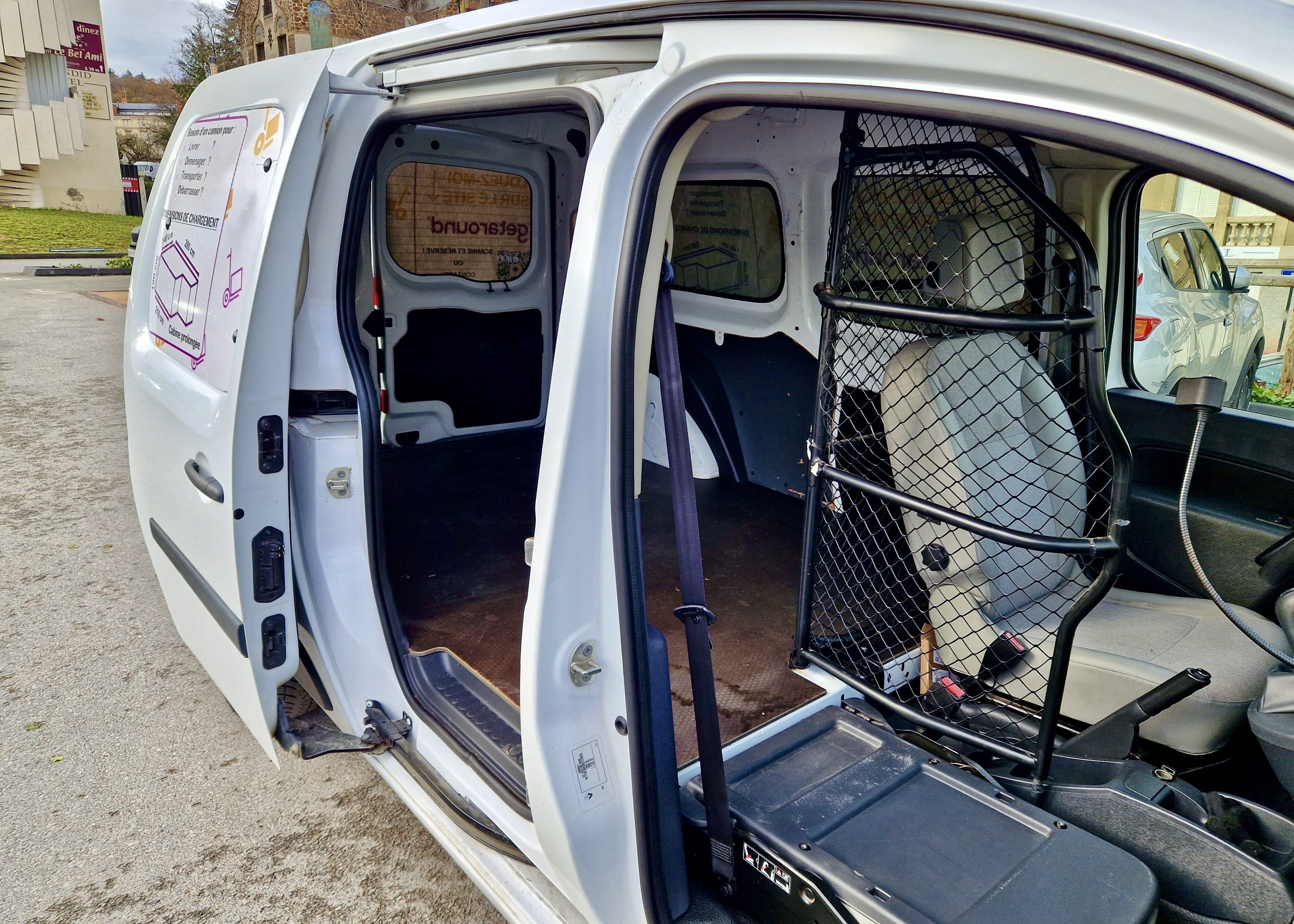 Renault Kangoo Express avec Entrée audio / iPod