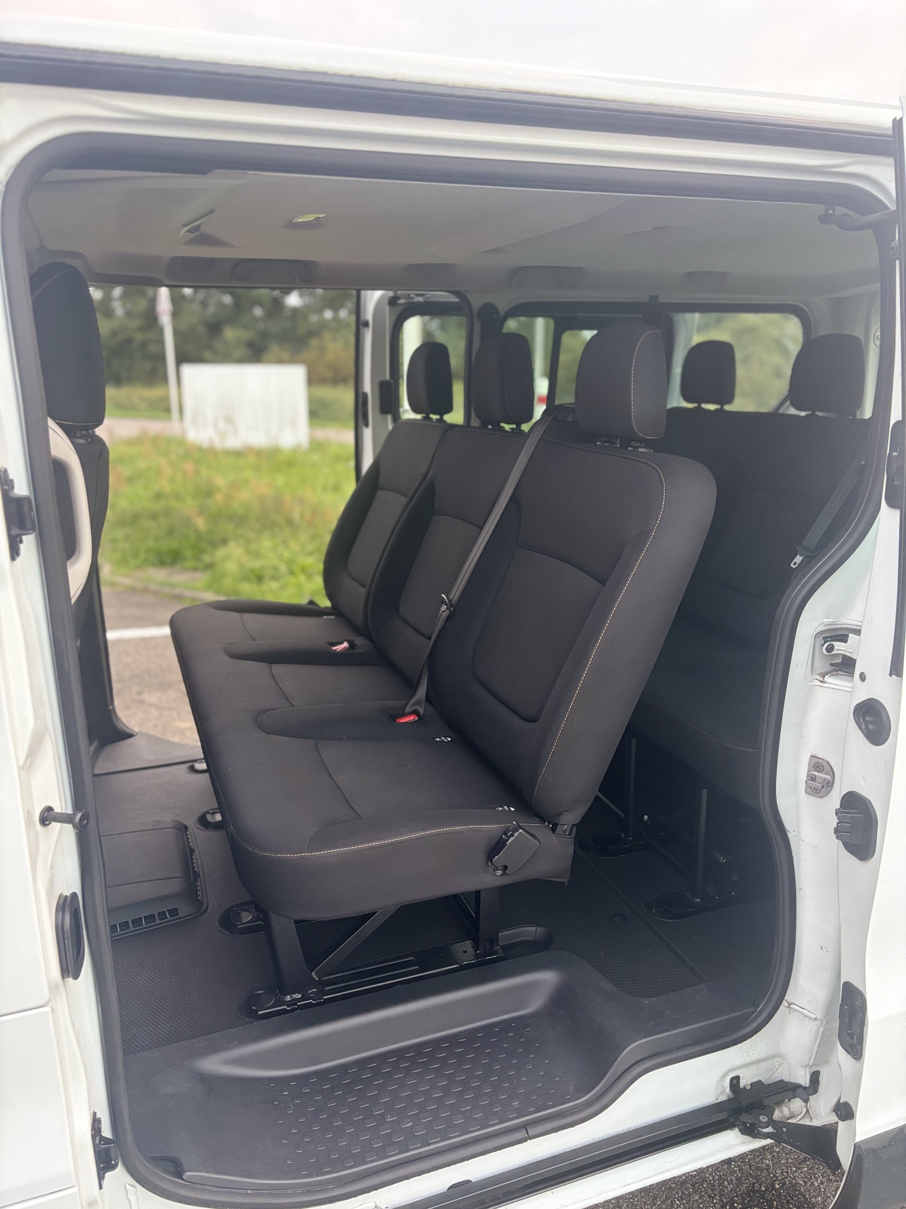 Renault Trafic Passenger avec GPS