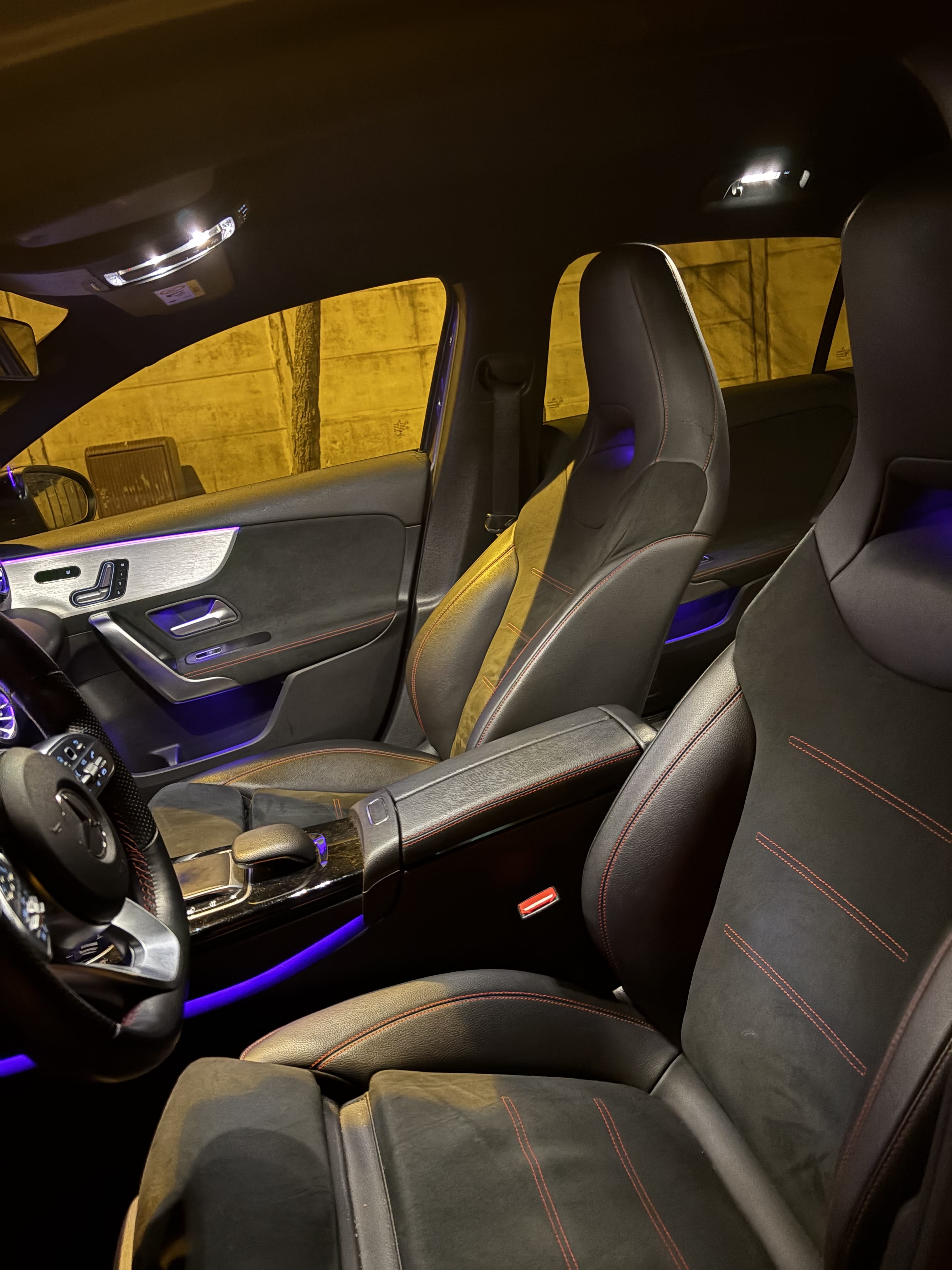 Mercedes-Benz Classe A 180 avec Pneus neige