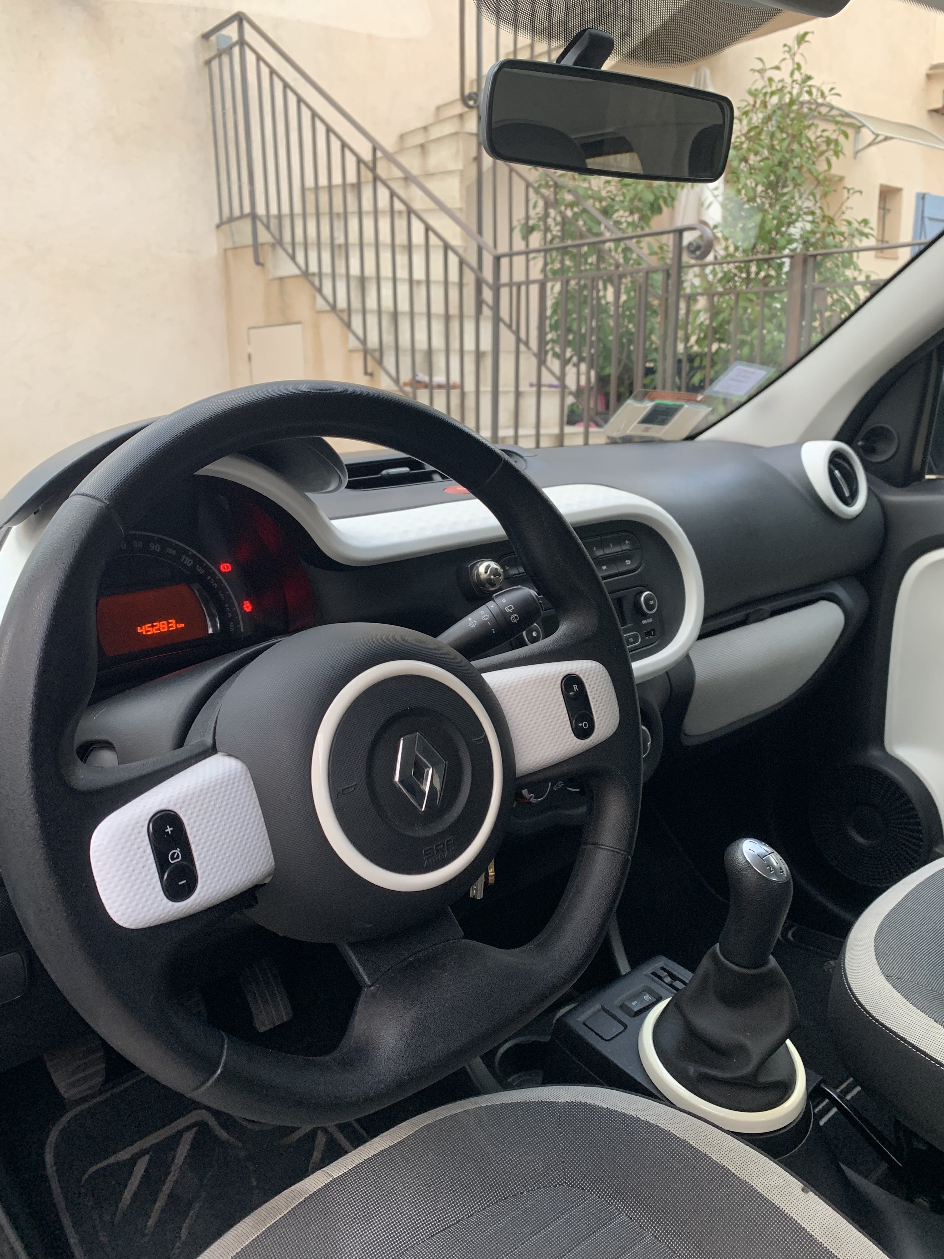 Renault Twingo avec Régulateur de vitesse