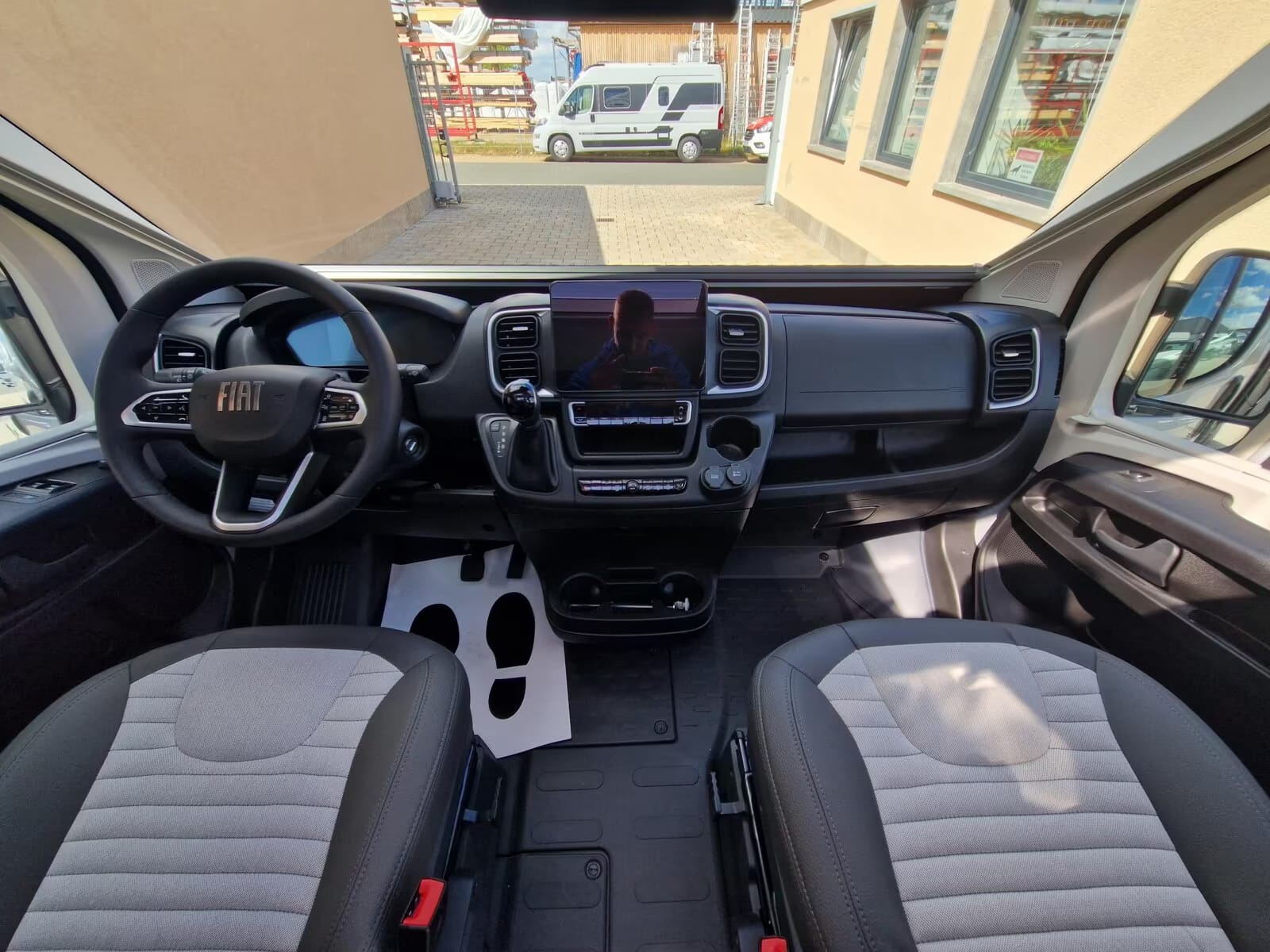 Adria Twin 640 SGX