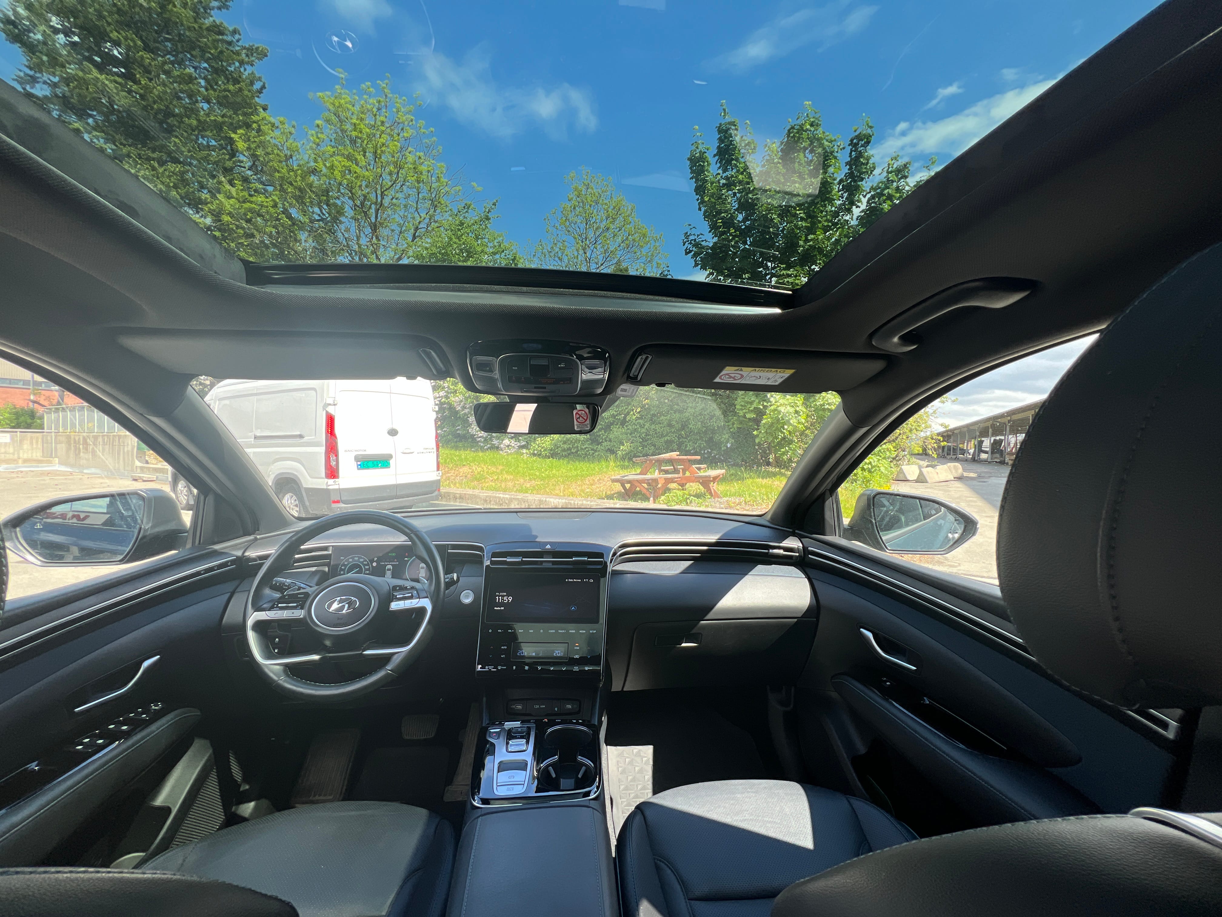 Hyundai Tucson Hybrid Limited med GPS