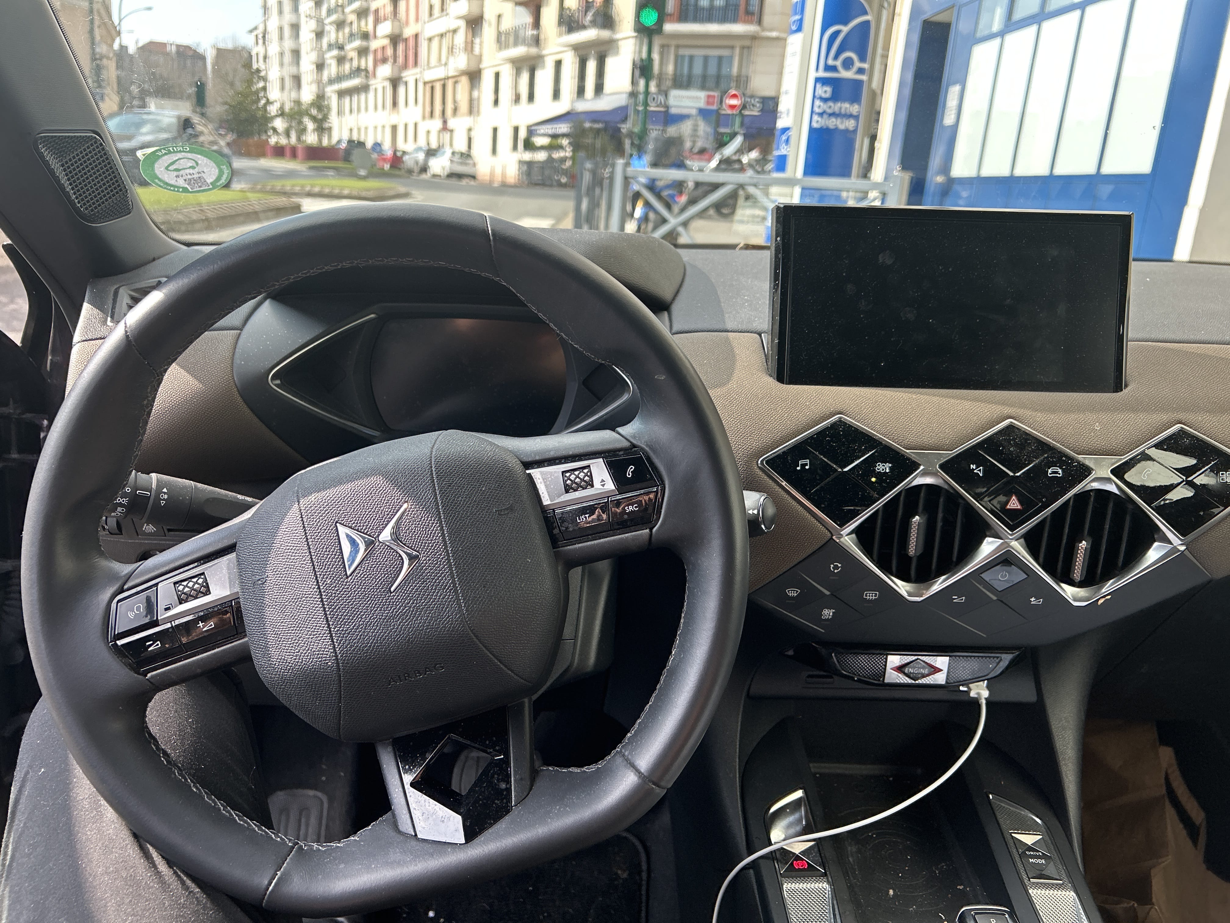 DS 3 E-TENSE avec Régulateur de vitesse