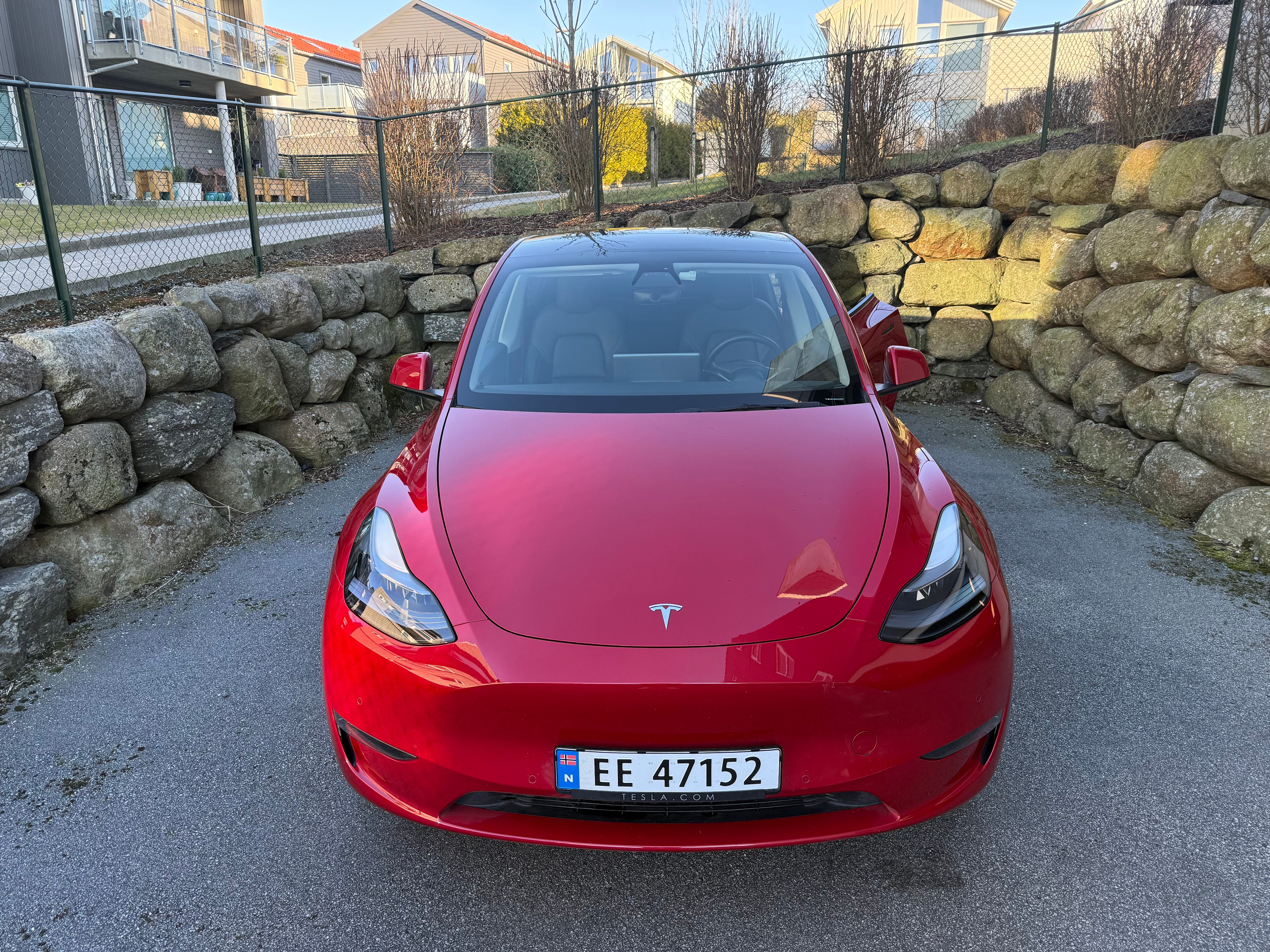 Tesla Model Y Long Range med Firehjulstrekk