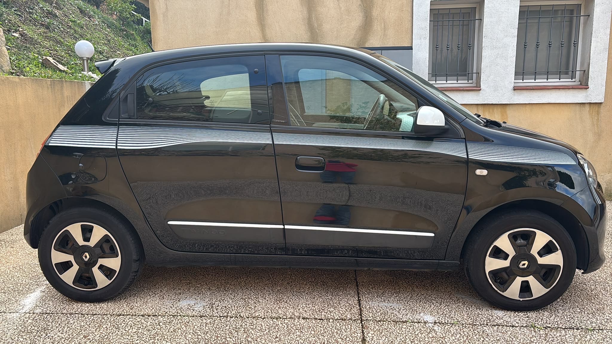 Renault Twingo III avec Entrée audio / iPod