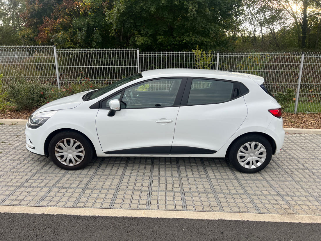Renault Clio avec Climatisation