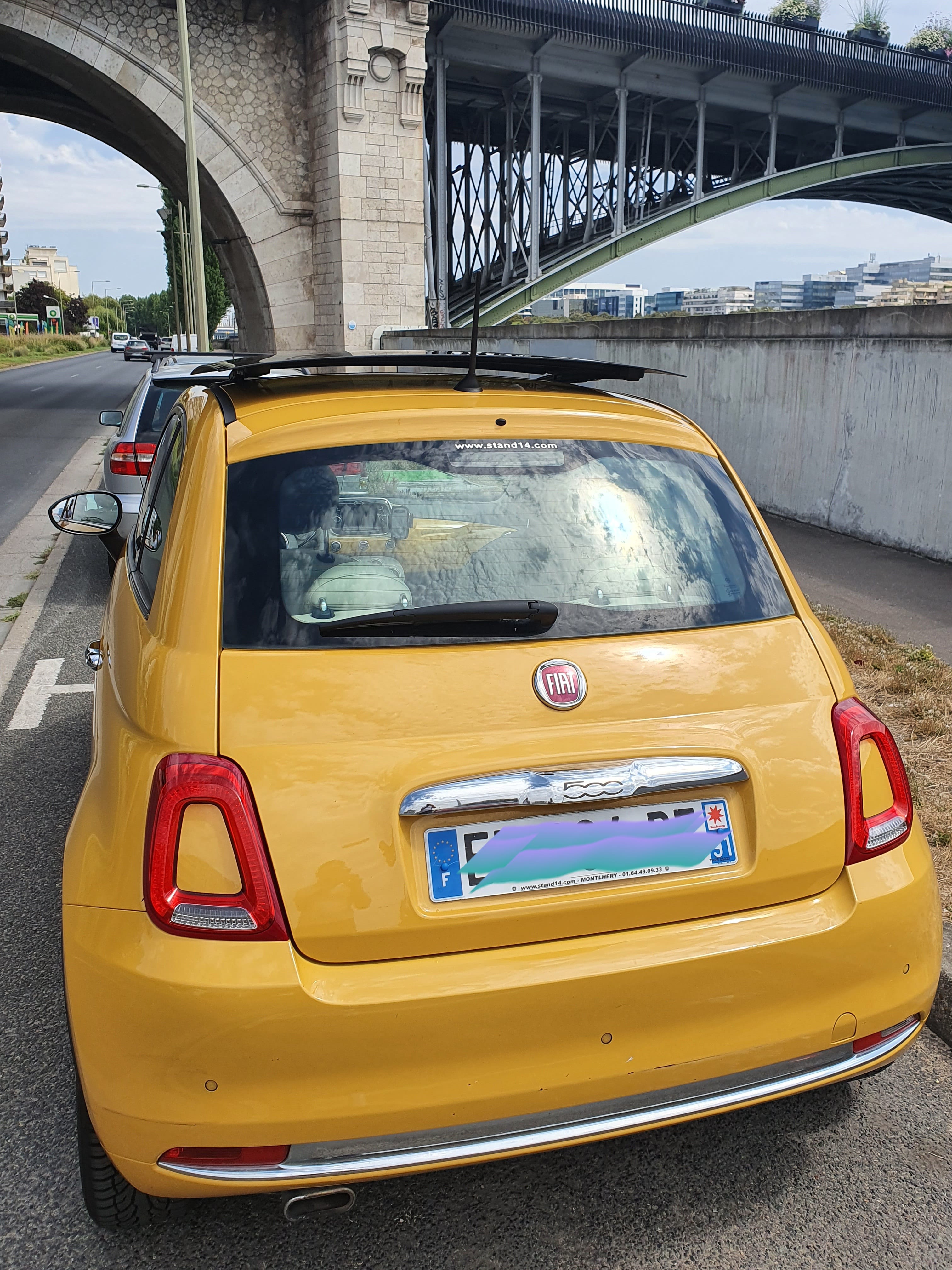 Fiat 500 toit panoramique et ouvrant avec GPS