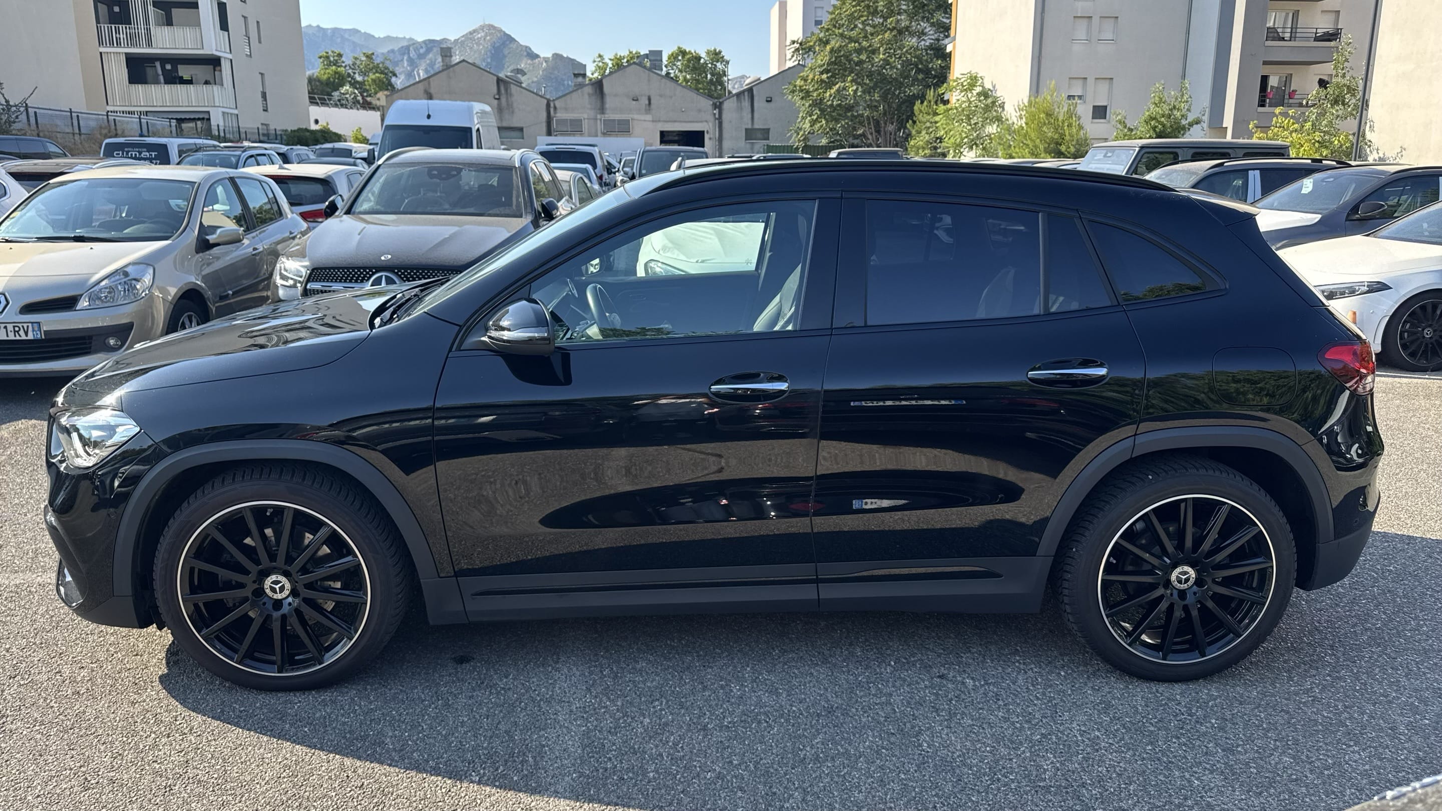 Mercedes-Benz Classe GLA with Air conditioning