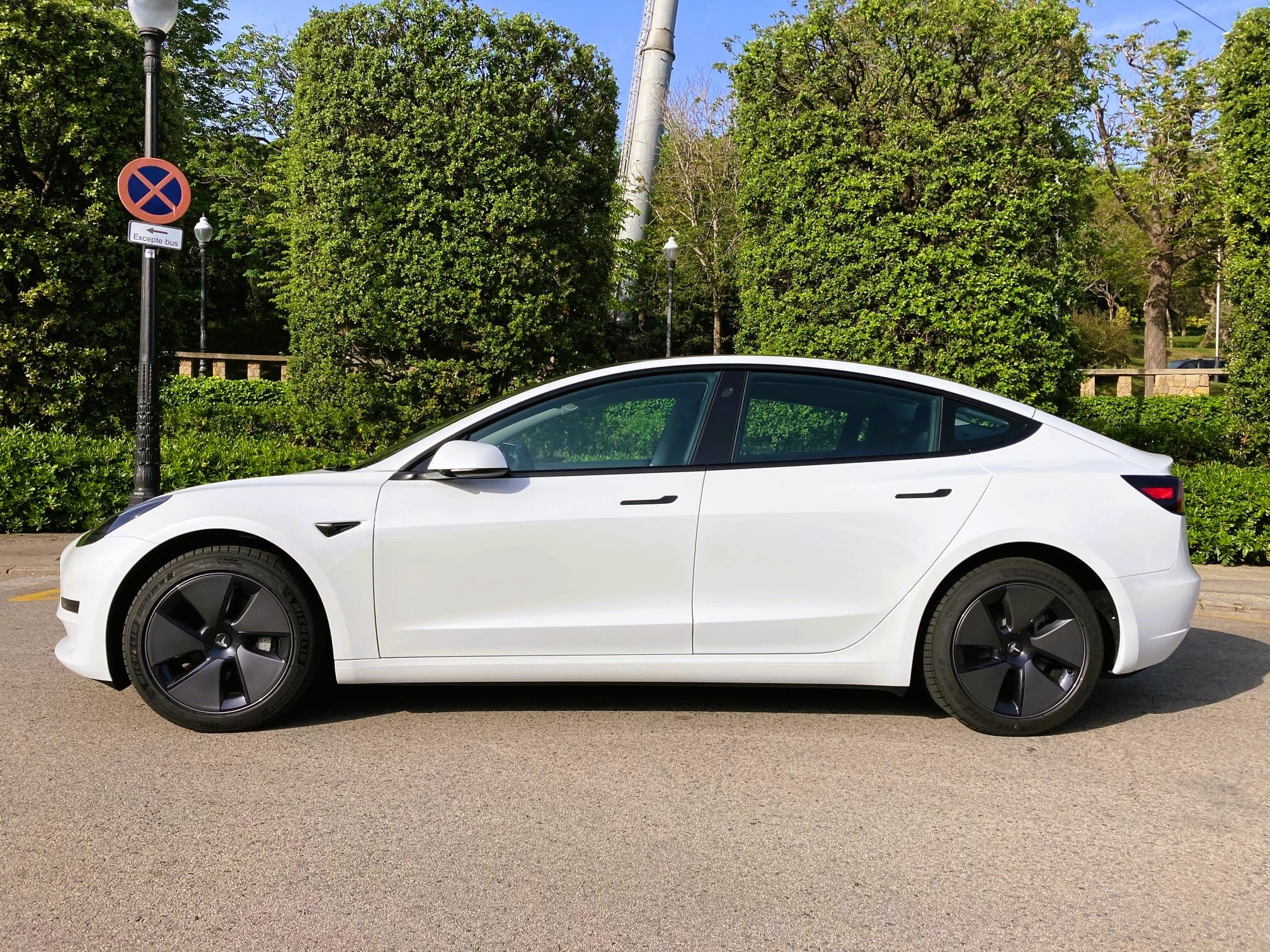 Tesla Model 3 con Aire acondicionado
