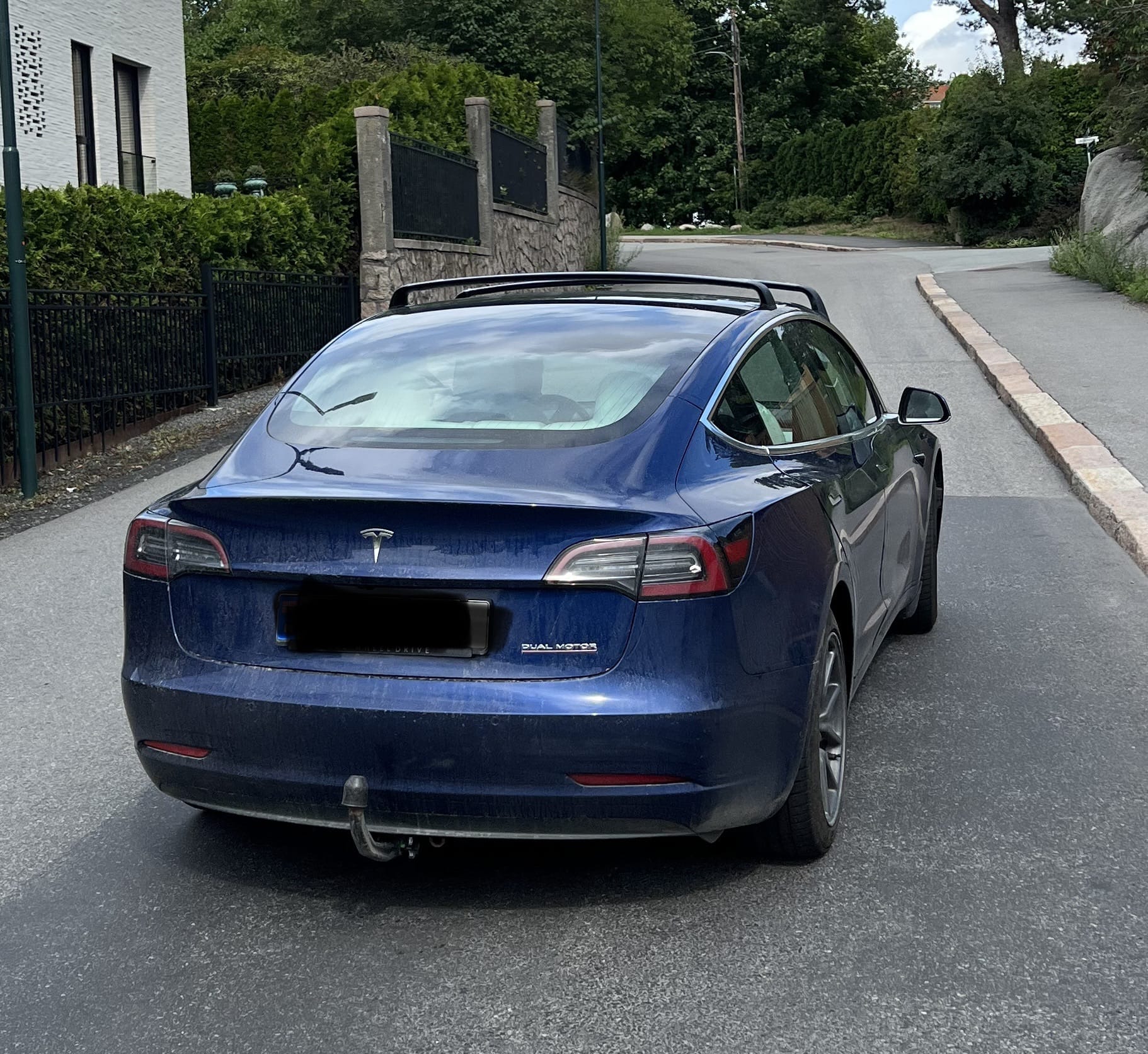 Tesla Model 3 High Performance engine 0-100 3.3s med Aircondition