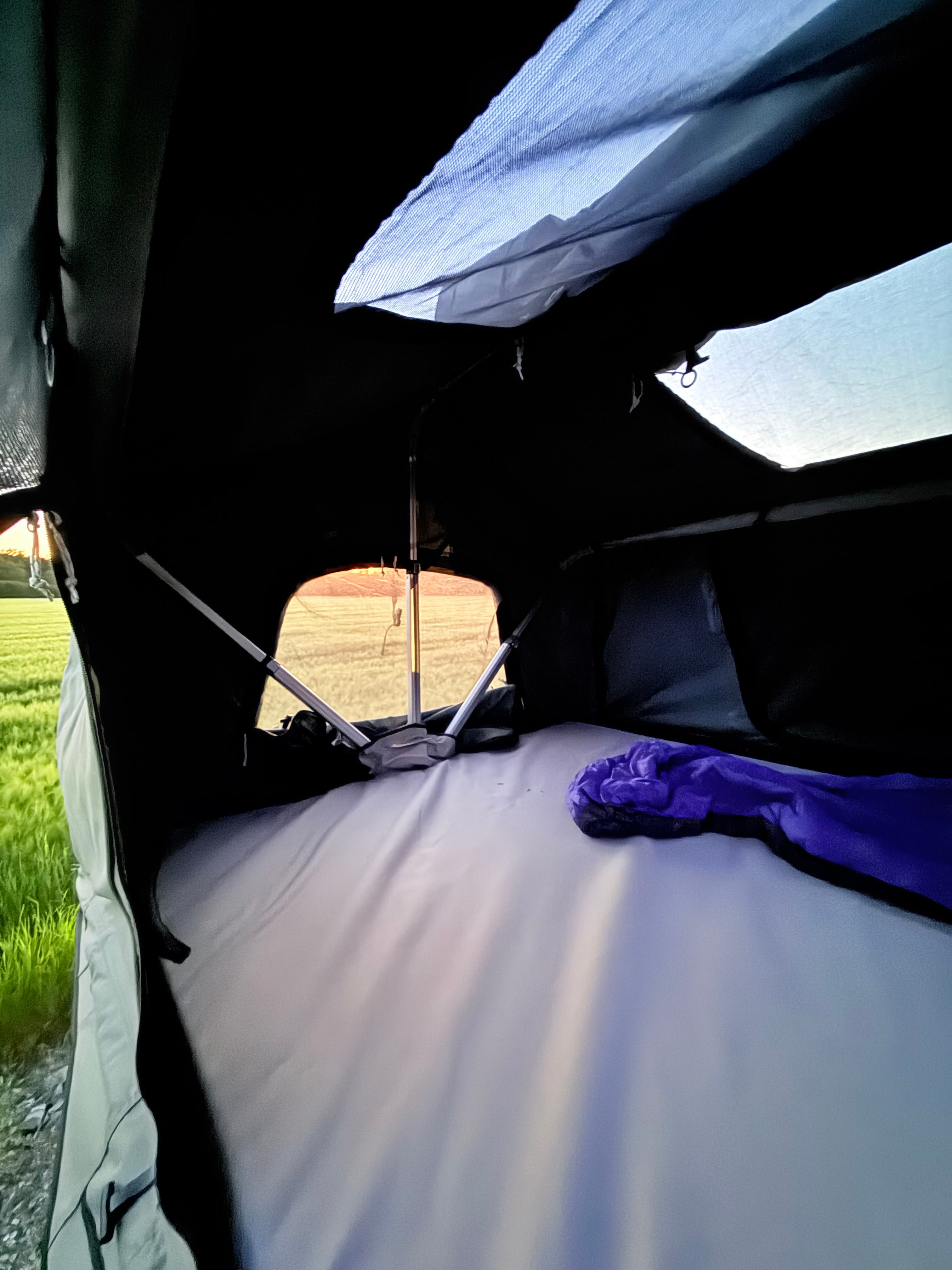 Ford Transit Courier Varebil mit Audio-/iPod-Zugang
