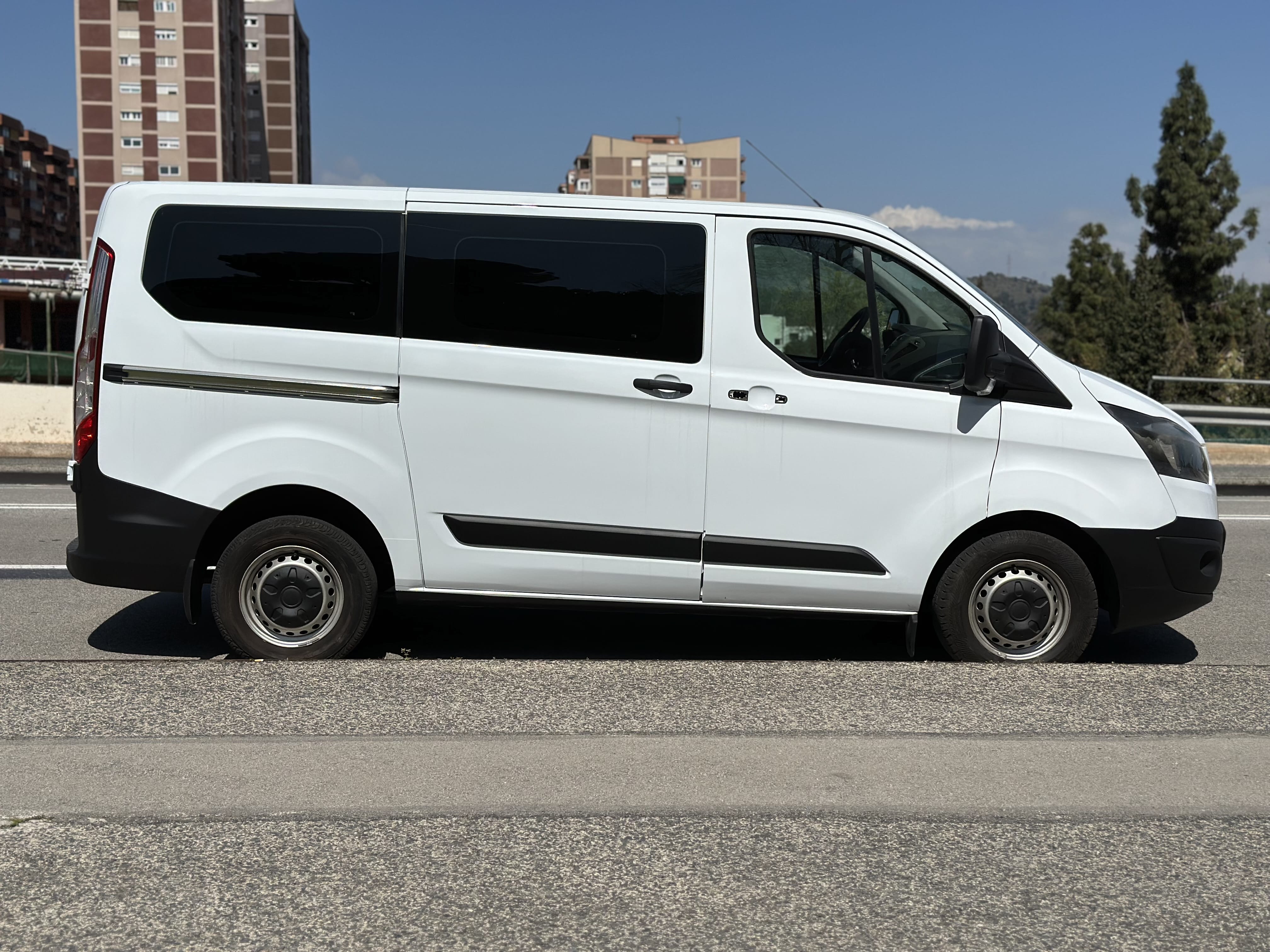 Ford Transit Custom Kombi JHZ med Cruisekontroll