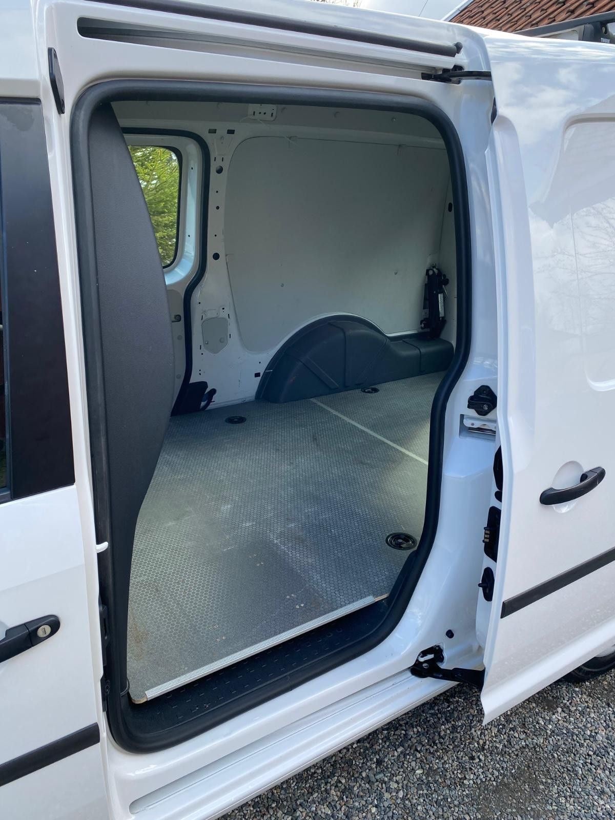 Volkswagen Caddy Maxi Varebil med USB ladeuttak