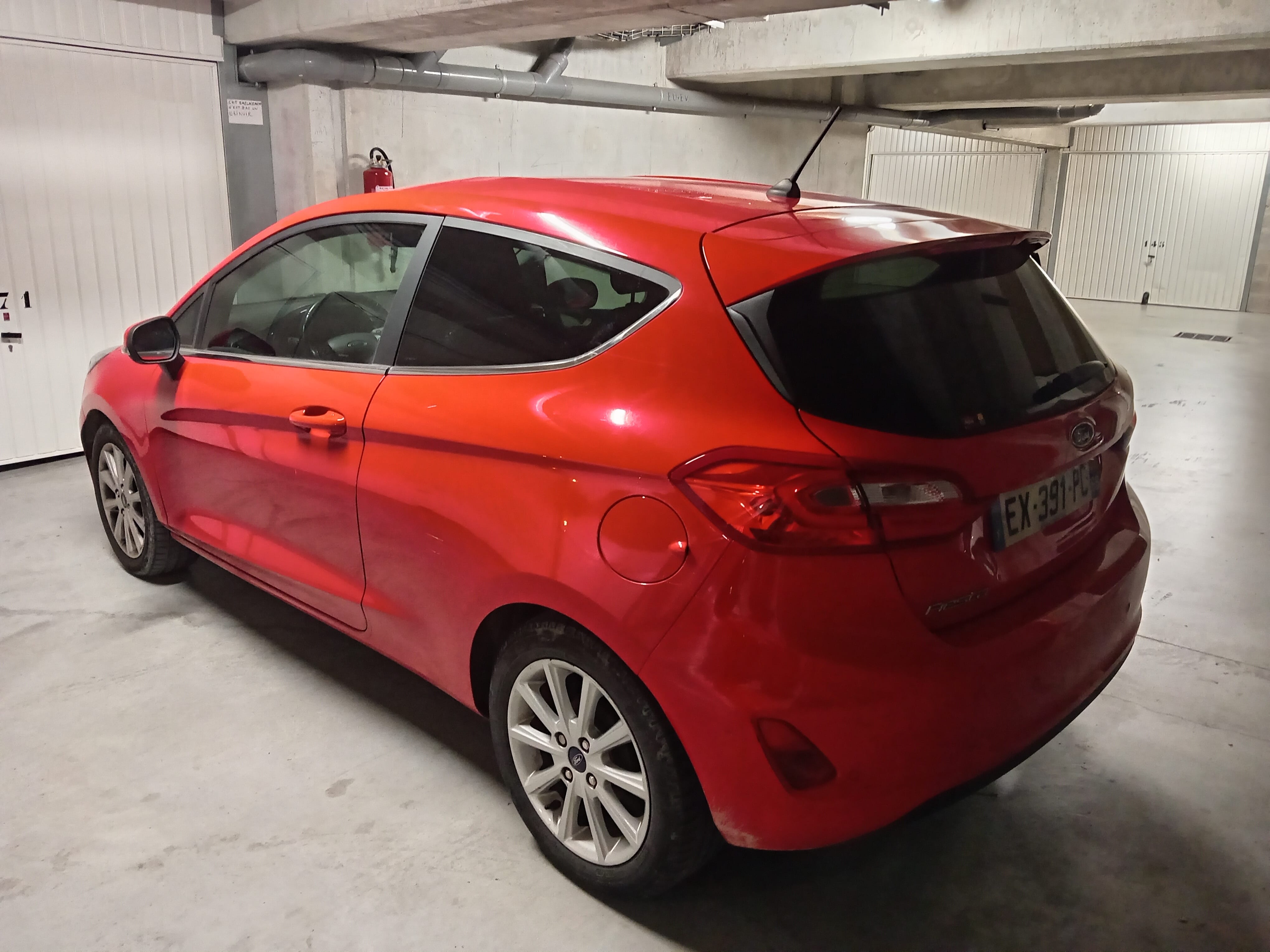 Ford Fiesta avec GPS