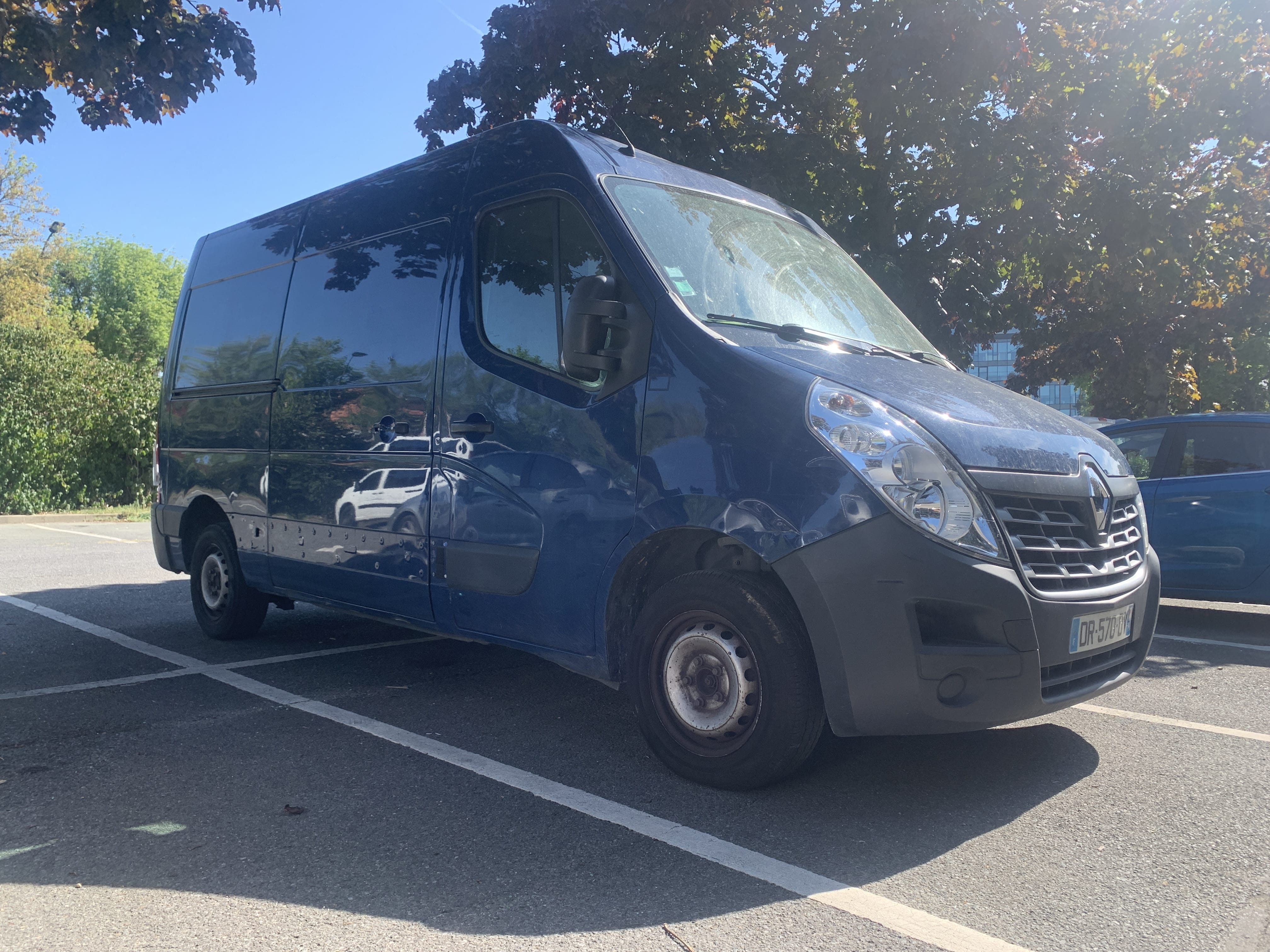 Renault Master L2H2 - 10,3m3 - Diesel - 001 avec Climatisation