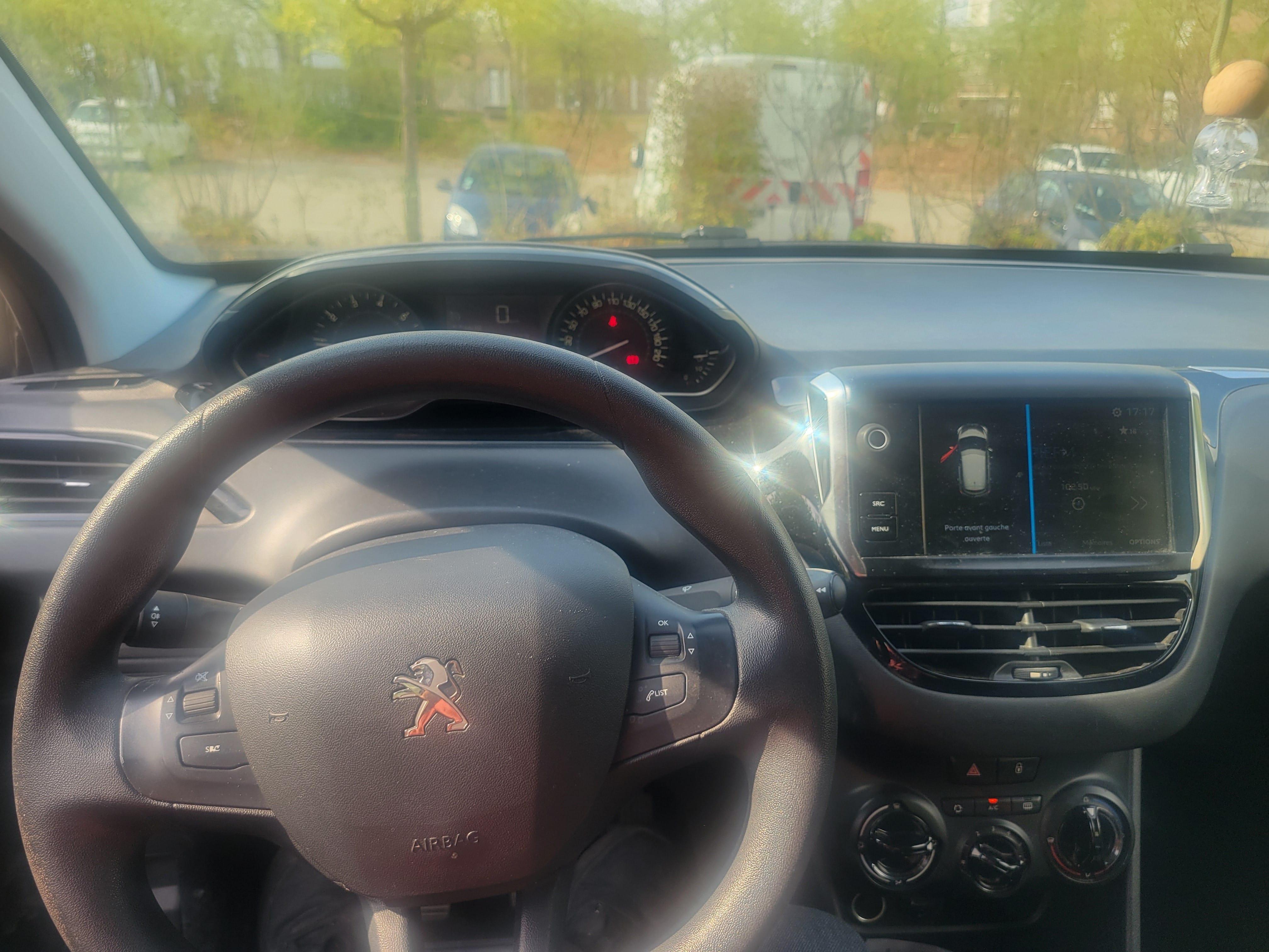 Peugeot 208 avec Régulateur de vitesse