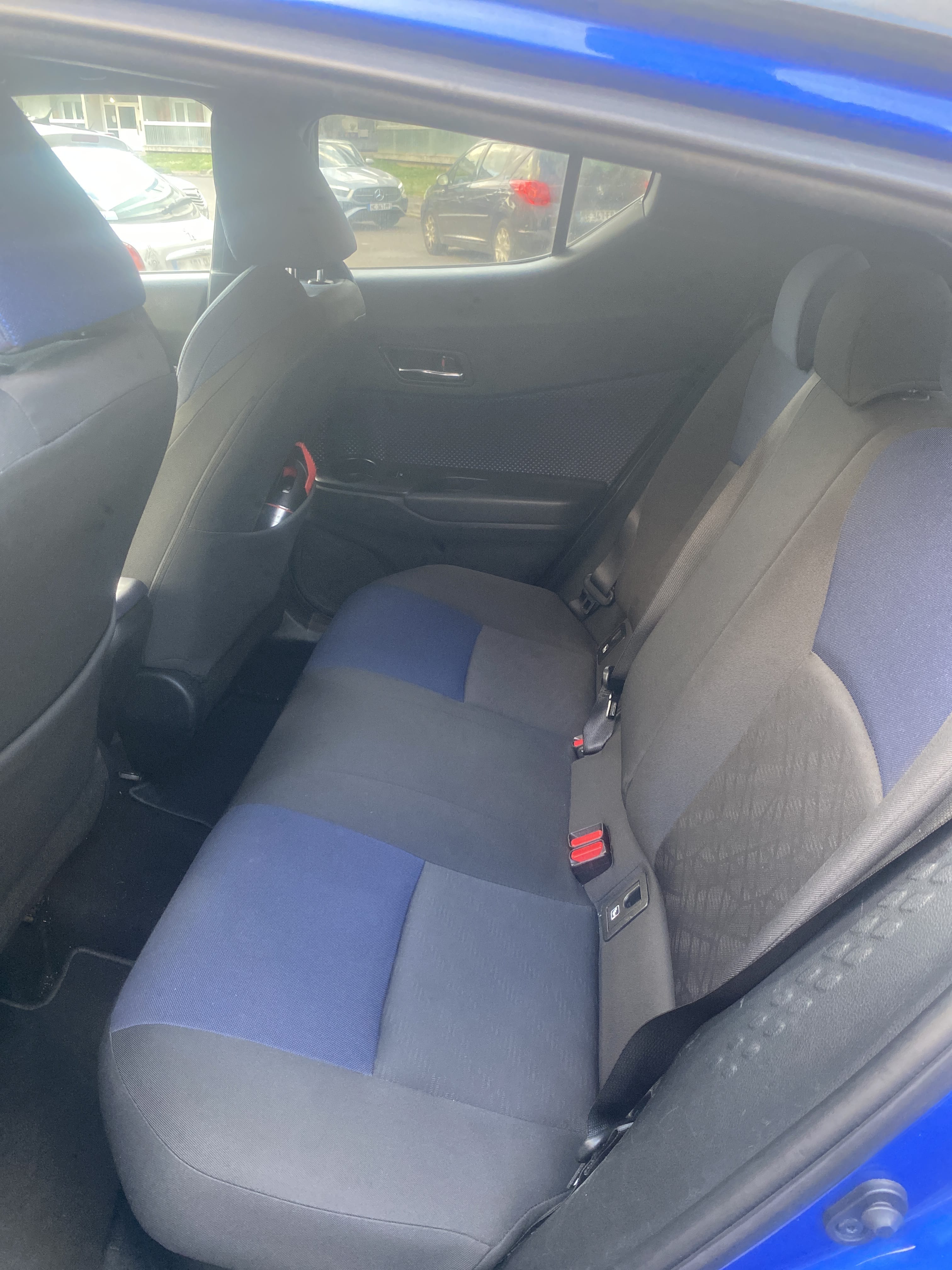 Toyota C-HR Hybrid avec Régulateur de vitesse