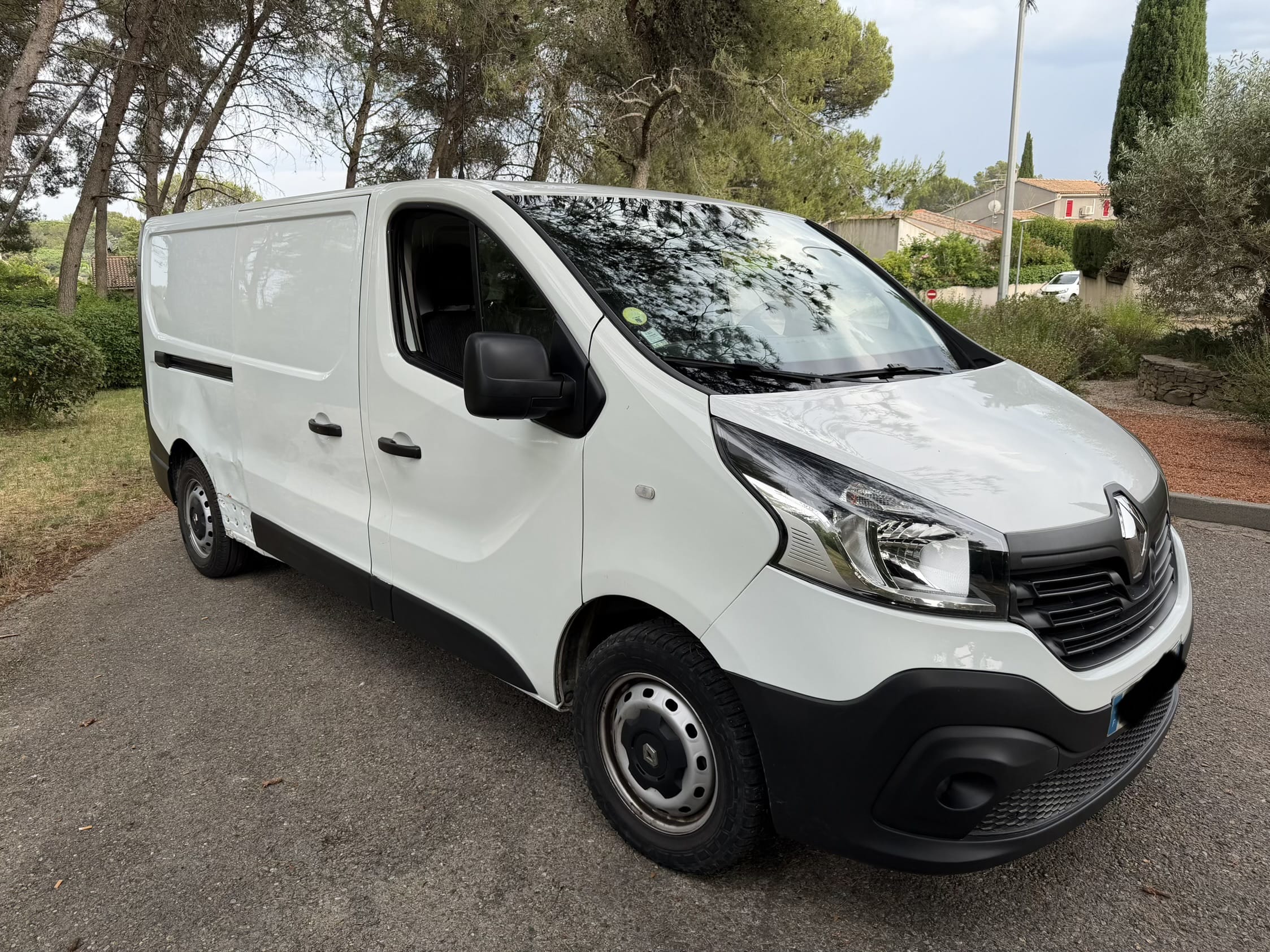 Renault Trafic 1.6 DCI 125ch with Bluetooth audio