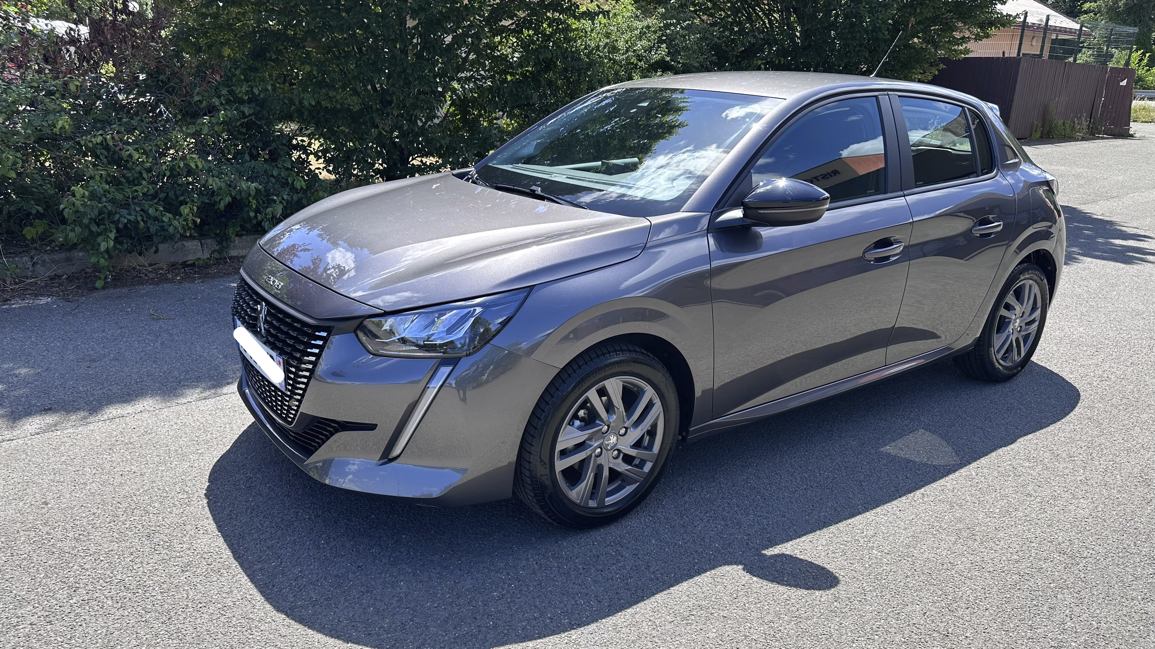 Peugeot 208, 2022, Essence 98