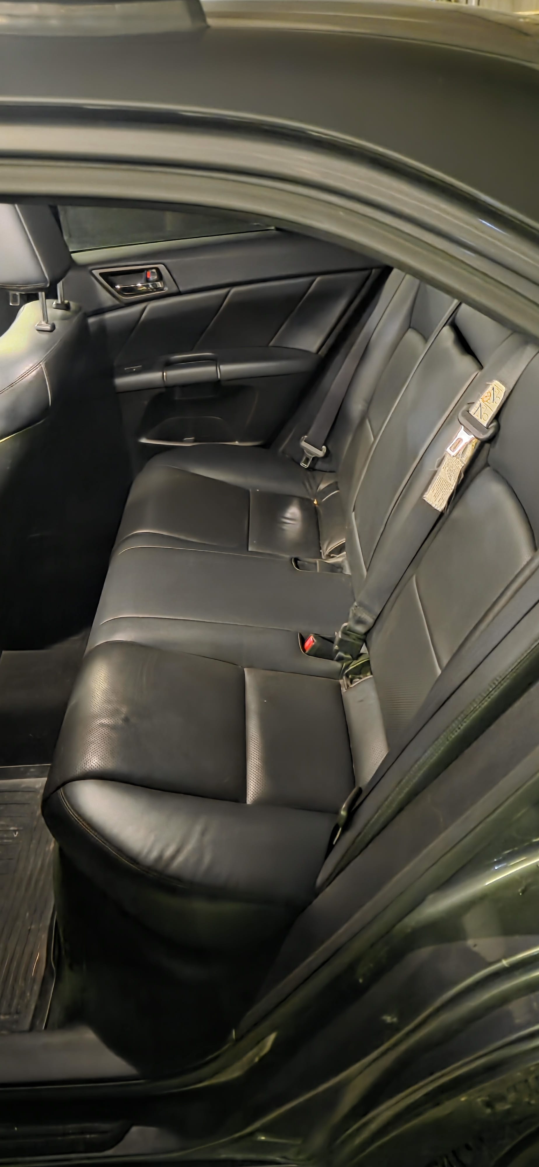 Suzuki Kizashi 2,4 4wd mit Bluetooth-Audio