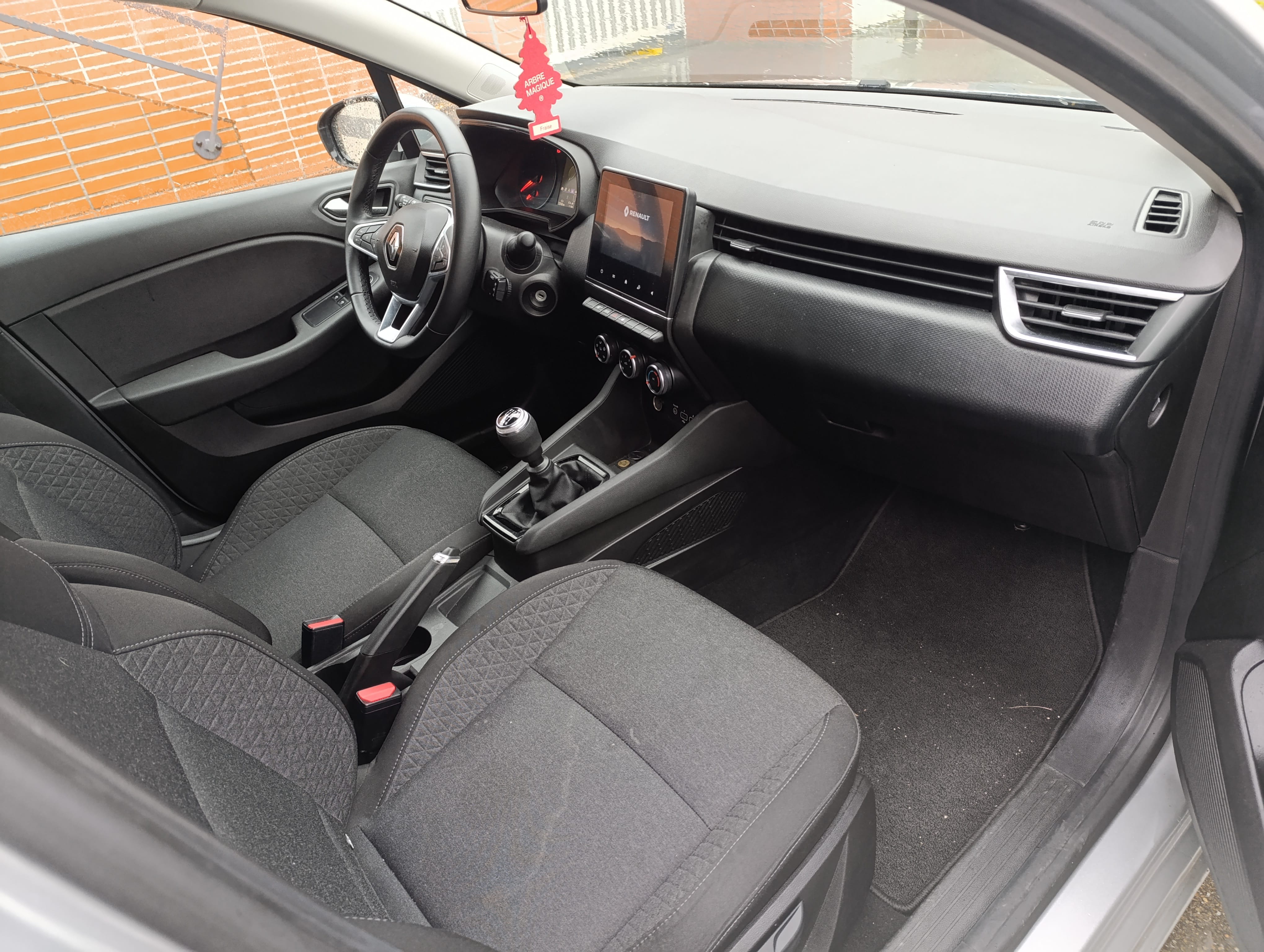 Renault Clio avec GPS